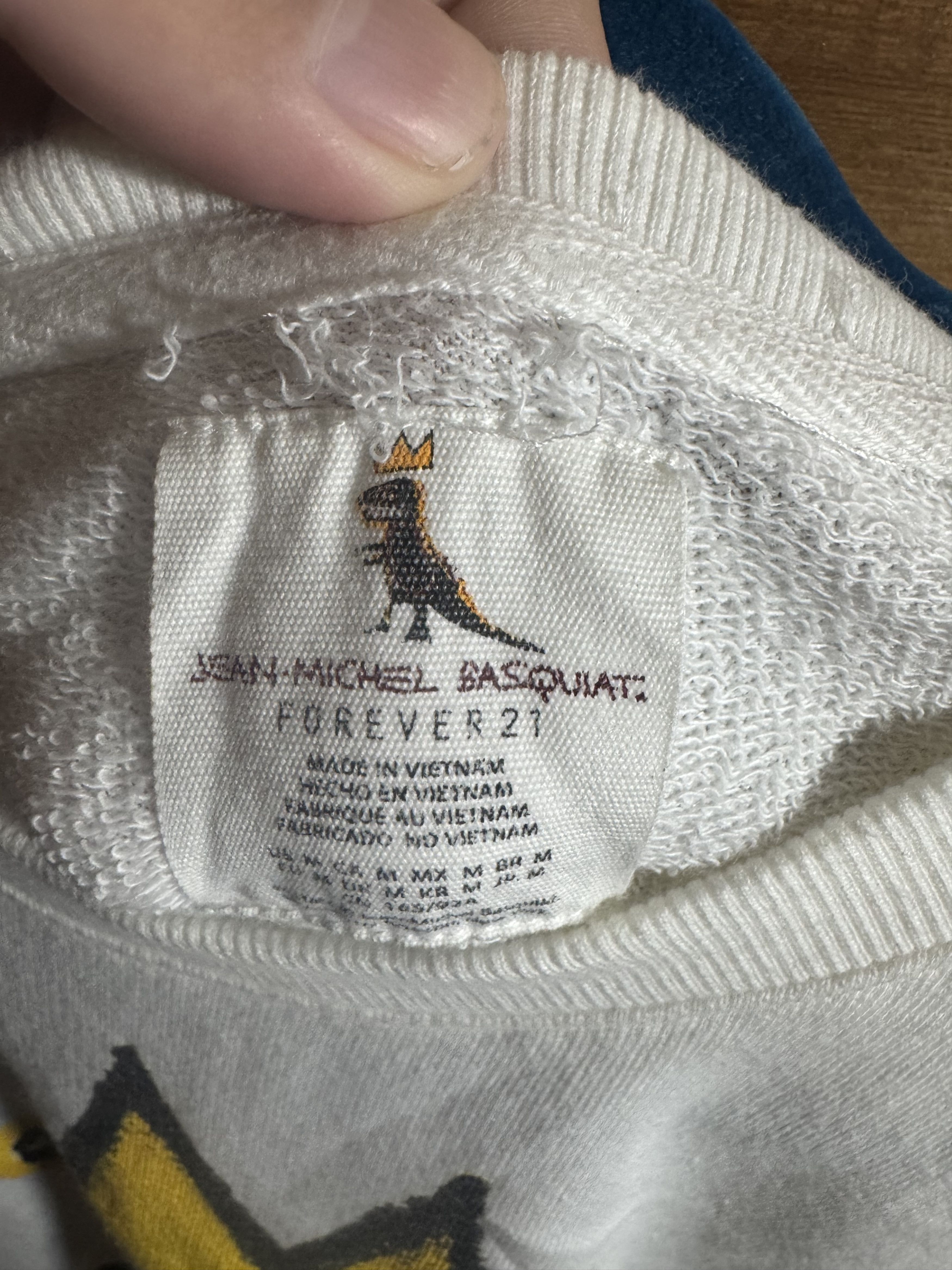 Forever 21 × Jean-Michel Basquiat × Uniqlo Jean Michel Basquiat Dinosaur Big Logo Sweatshirt Size US M / EU 48-50 / 2 - 2 Thumbnail