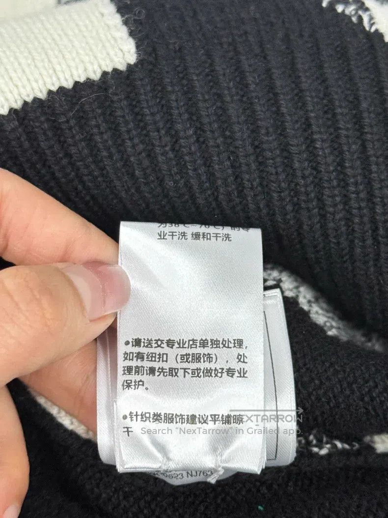 Chanel Chanel Ski series big logo black and white checkered sweat Size XS / US 0-2 / IT 36-38 - 8 Thumbnail
