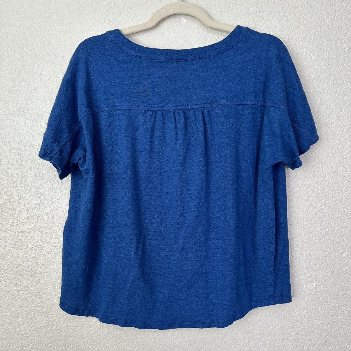 Chicos Chico’s 100% Linen Blue Stretch Henley Tee Size L / US 10 / IT 46 - 5 Thumbnail