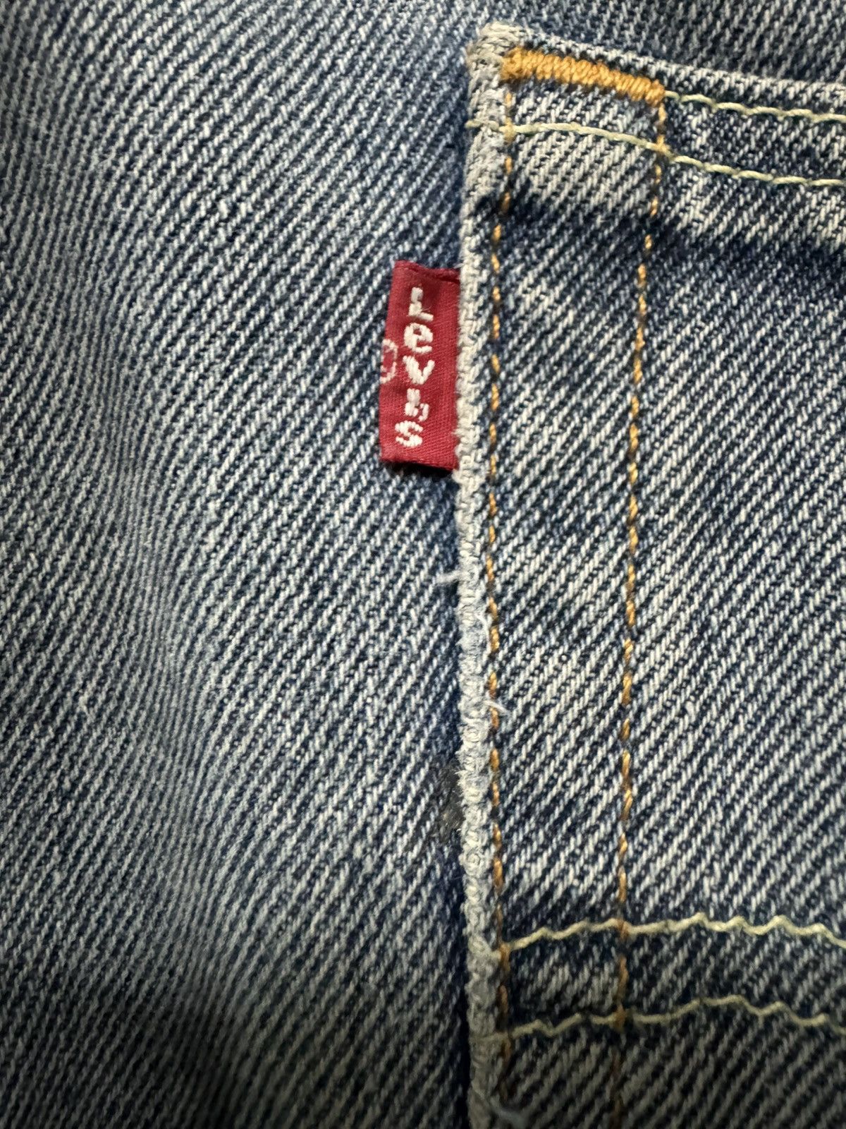 Levi's VINTAGE 2000s LEVI’S PATCHWORK THRASHED BLUE JEANS Size US 35 - 16 Thumbnail
