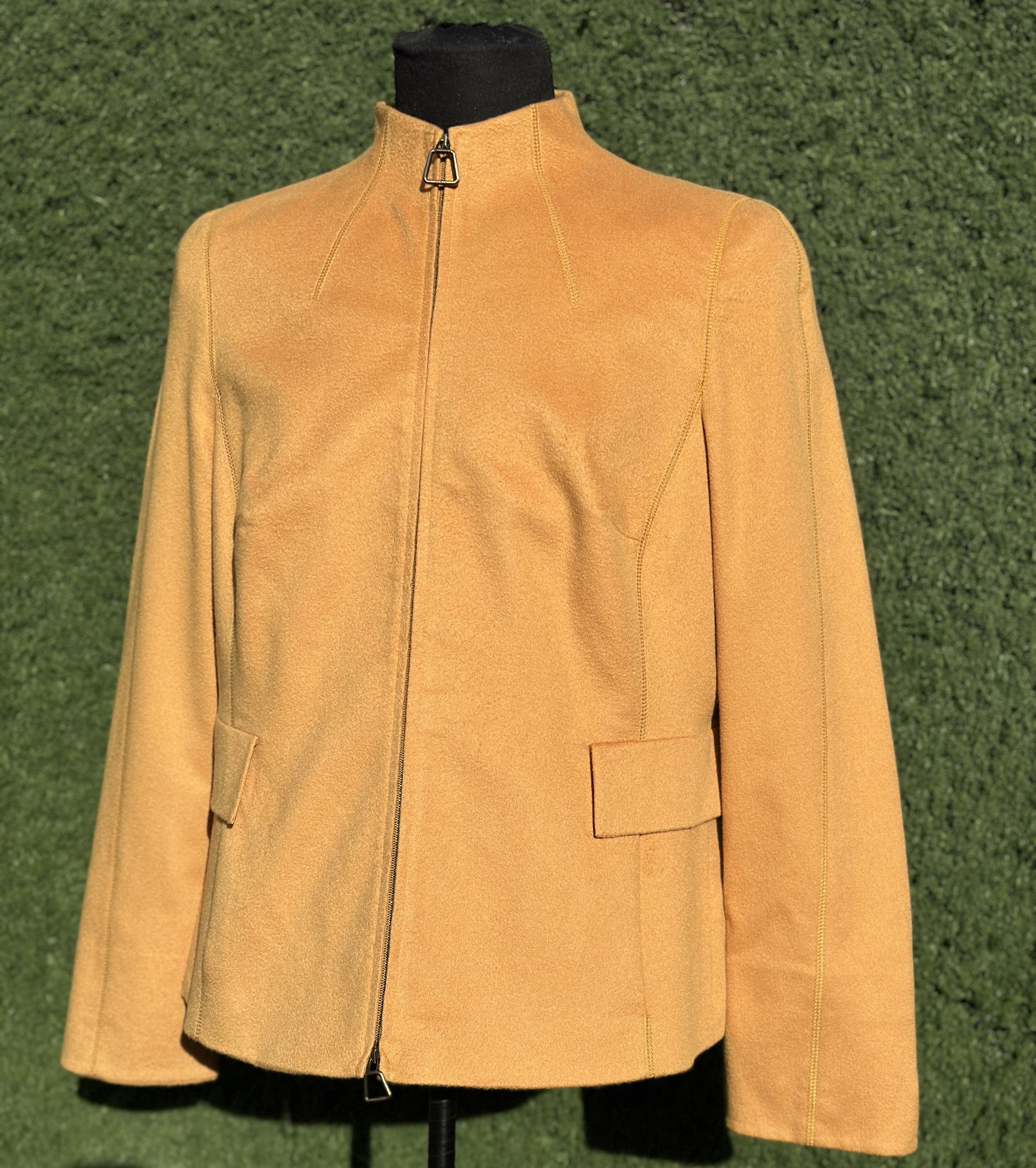 Akris Akris Double Face Cashmere Jacket Shoulder US 14 D44 Size M / US 6-8 / IT 42-44 - 5 Thumbnail
