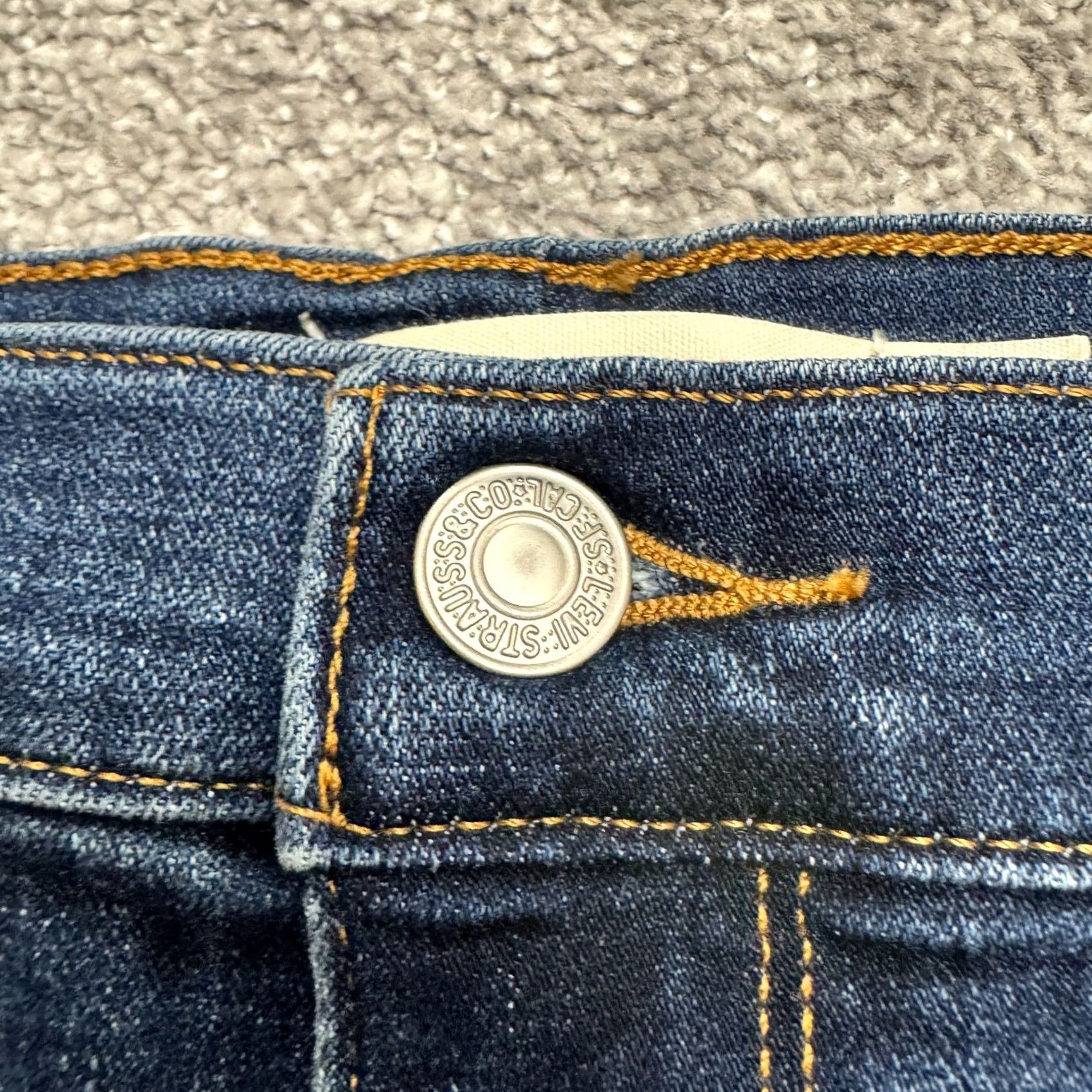Levi's Levi's 414 Classic Straight Jeans Women 24W Blue Dark Wash Casual Size 42" / US 20 - 3 Thumbnail