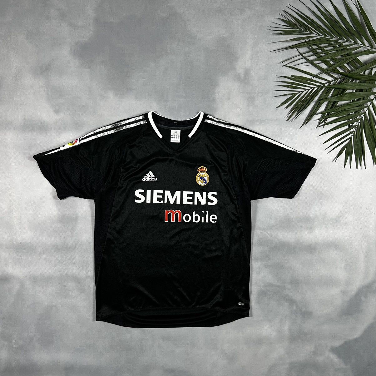 Real Madrid × Soccer Jersey × Vintage Real Madrid vintage soccer jersey