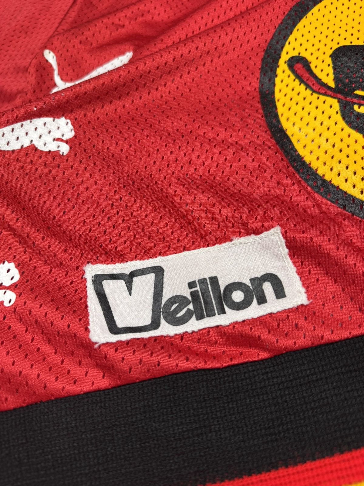 Puma 1980s SC BERN HOCKEY SHIRT JERSEY PUMA sz L MEN VINTAGE Size US L / EU 52-54 / 3 - 7 Thumbnail