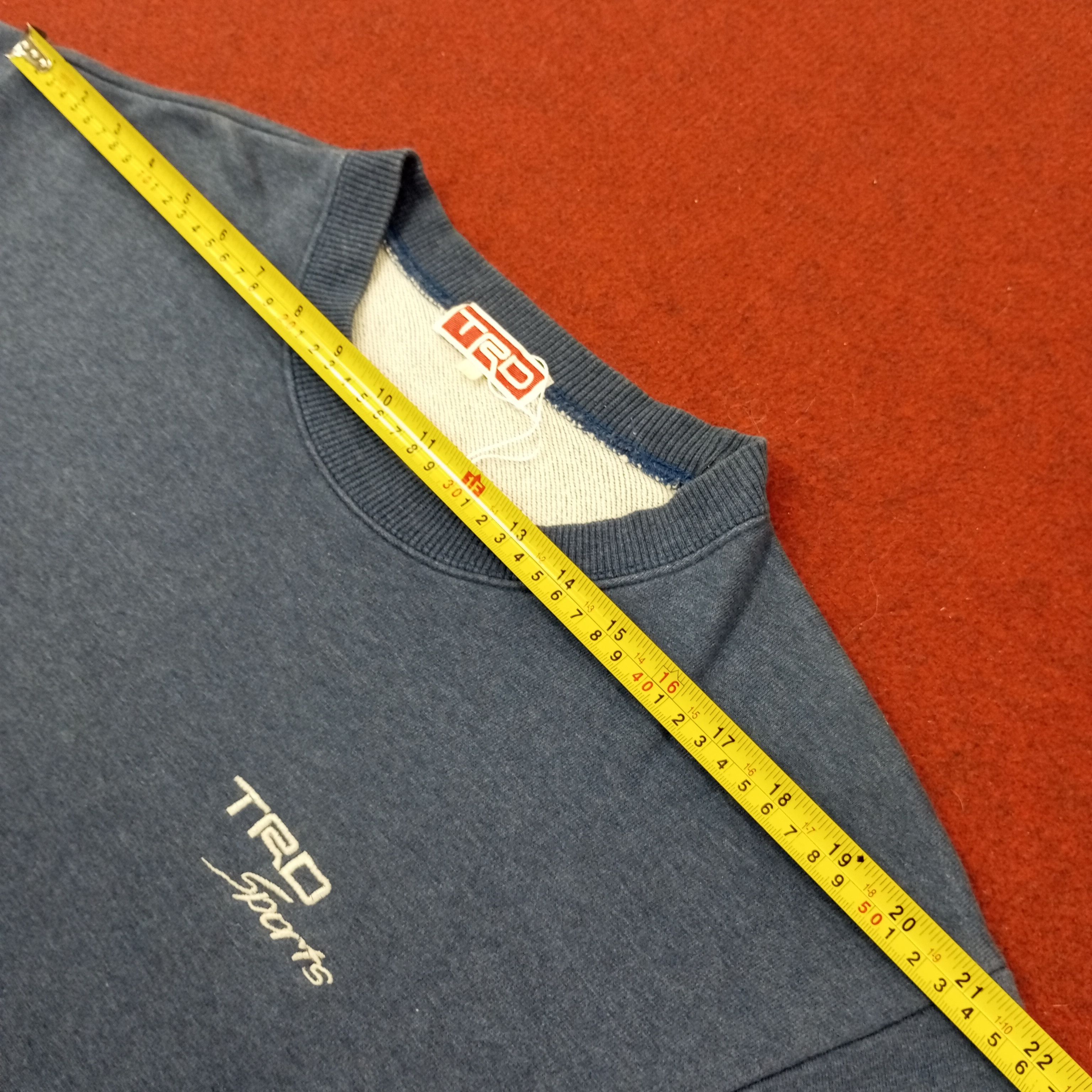 Vintage TRD Sports Japanese Motorsports Sweatshirt c238n18