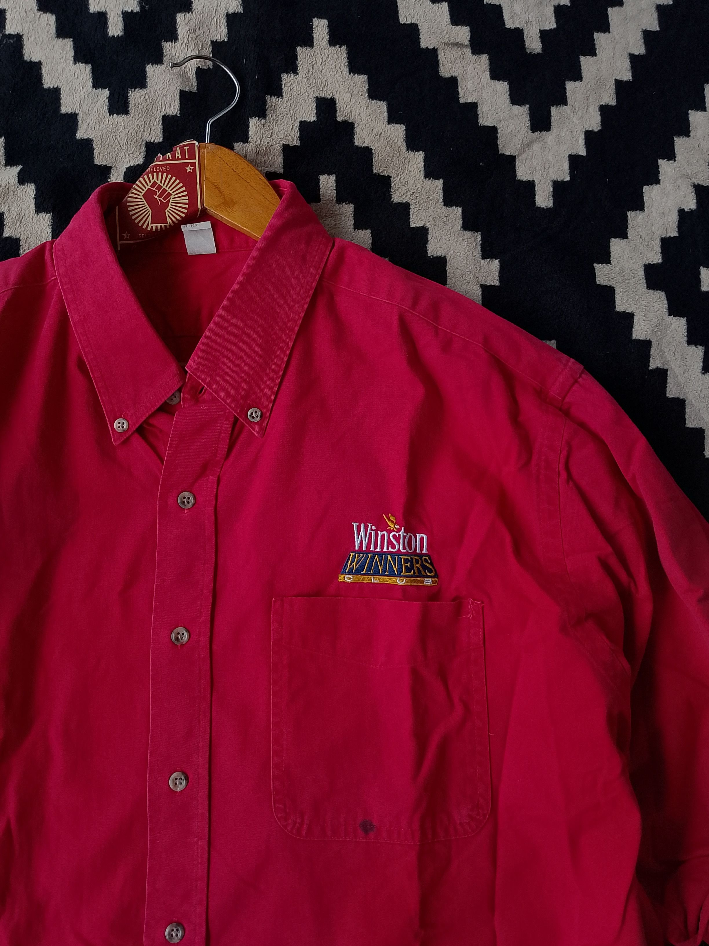 Harry Winston Vintage 90s Winston Winners Club Promo Red Button Down Shirt Size US XL / EU 56 / 4 - 4 Thumbnail