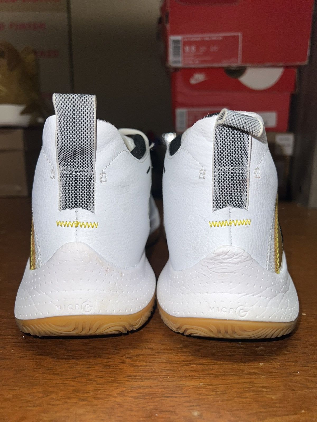 Under Armour 325 NM White Metallic Gold size 10.5 Size US 10.5 / EU 43-44 - 5 Thumbnail