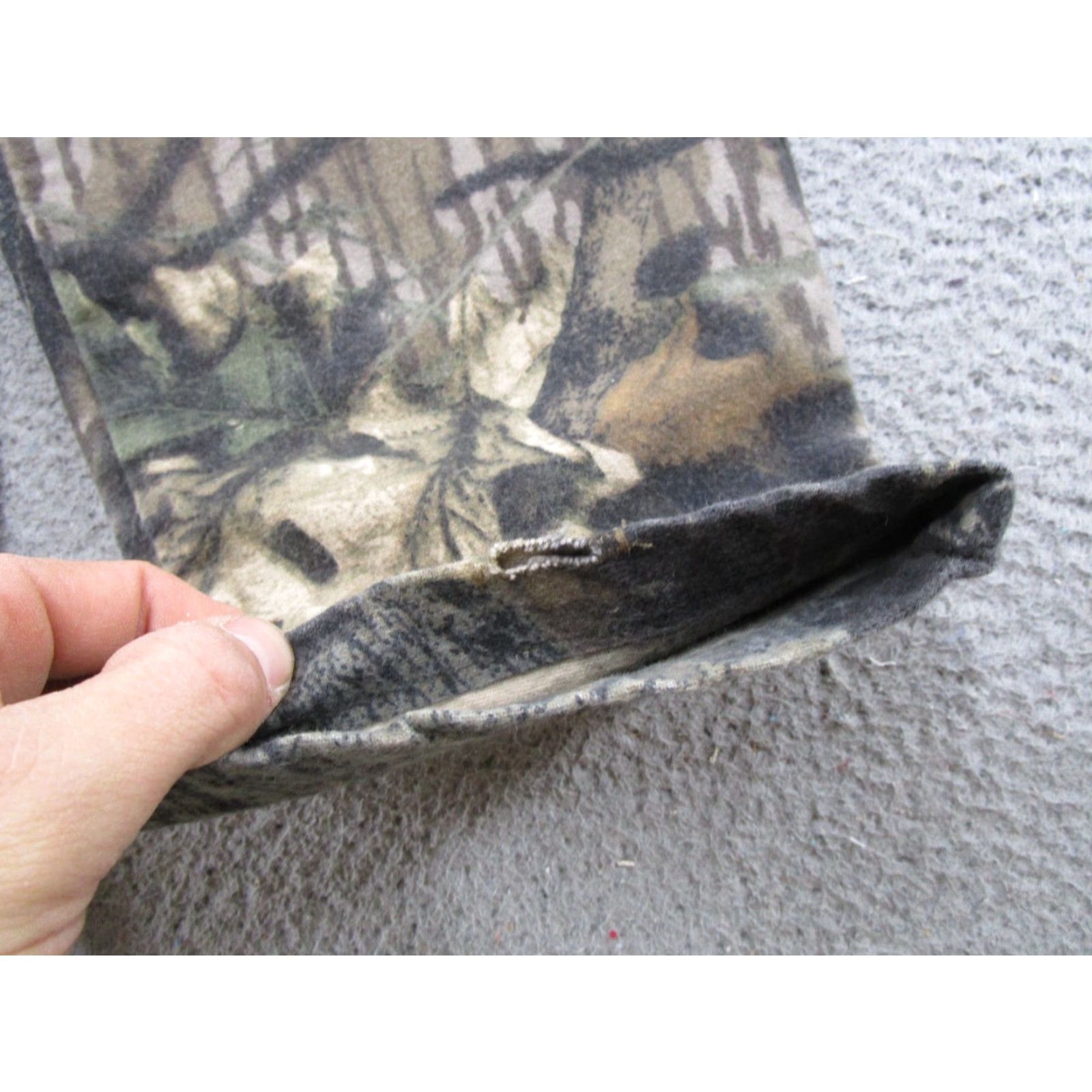 Vintage VTG Mossy Oak Camo Cargo Pants Men’s Large 30x30 Made In USA Forest Floor 90s Mens Pants Camouflage Cargo Pocket Straight Flat Front Cotton Canvas USA Size US 33 - 2 Thumbnail
