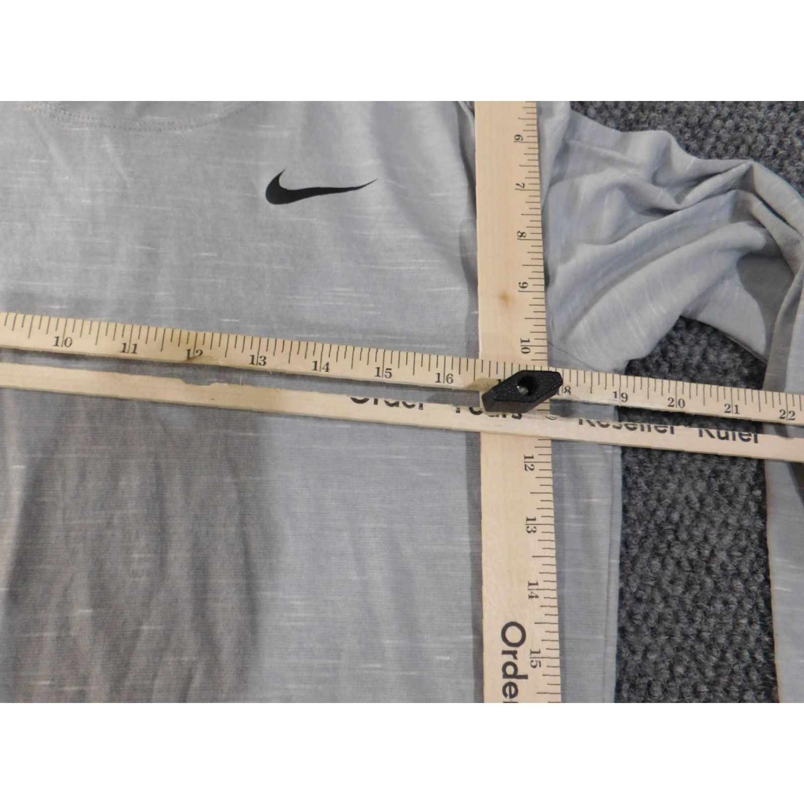 Nike Nike Hoodie Women M gray Dri-Fit lightweight pullover running slim long sleeve casual Size M / US 6-8 / IT 42-44 - 7 Thumbnail