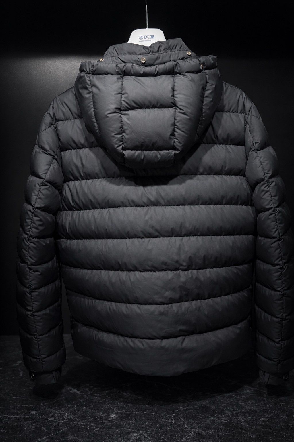 Moncler Moncler Arneb Light Down Jacket size 4 - black (+ guarantee) Size US M / EU 48-50 / 2 - 2 Thumbnail