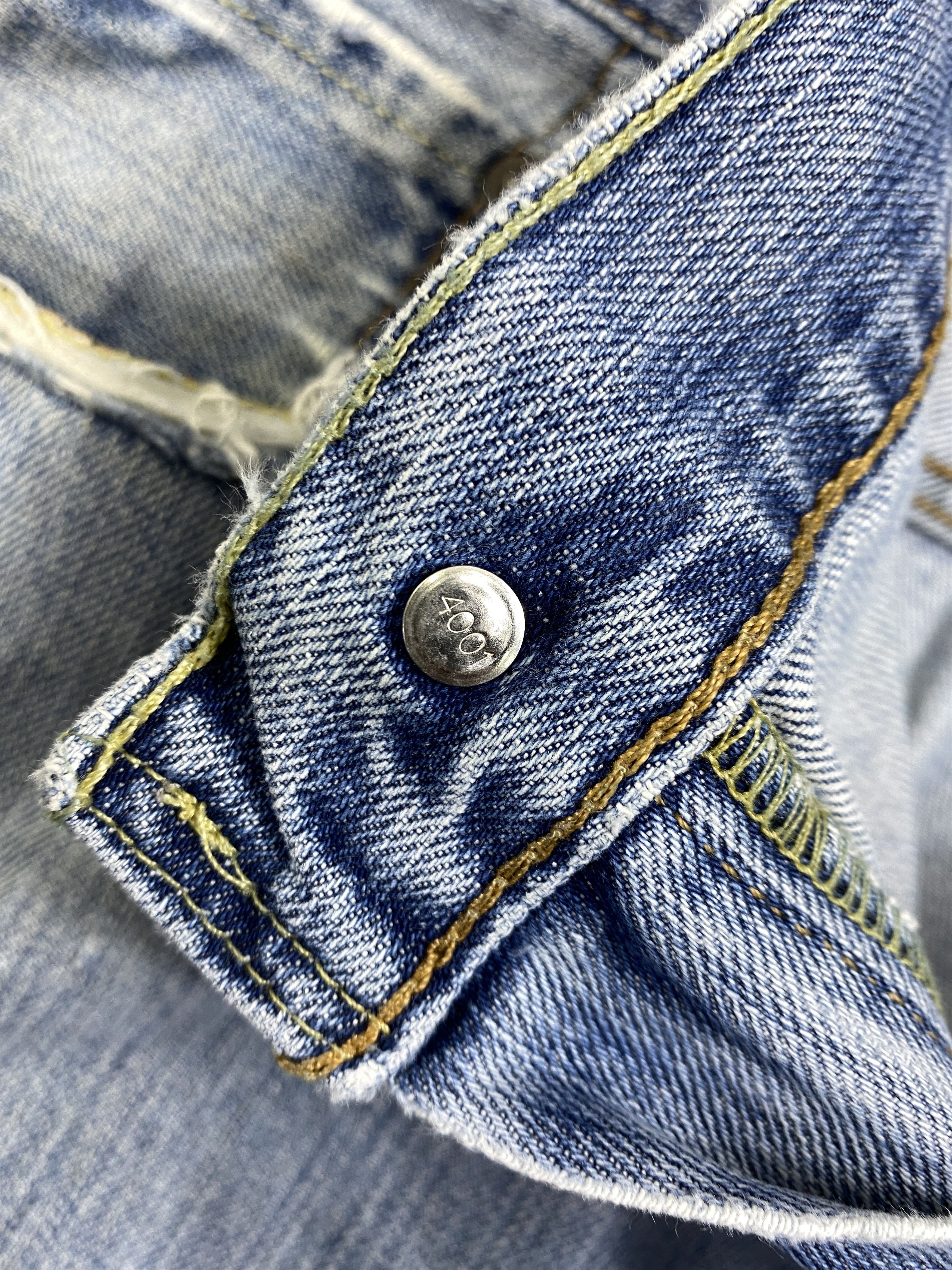 Levi's Pale Blue Vintage Levi's 569 Denim 36x30.5 -JN373 Size US 36 / EU 52 - 7 Thumbnail