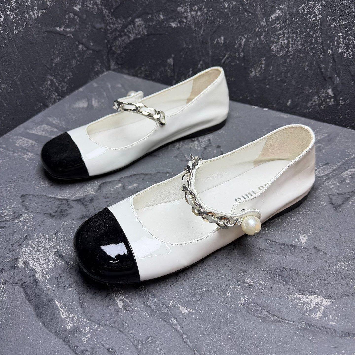 Miu Miu Miu Miu Lowtop Sneakers 37 Women Size US 6.5 / IT 36.5 - 1 Thumbnail