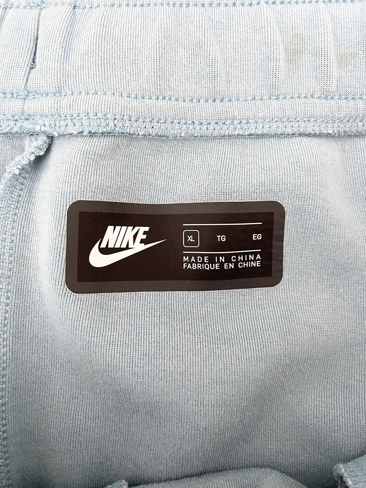 Nike STEAL! 2000s Nike Tech Fleece Classic Logo Sweatpants Size US 34 / EU 50 - 8 Thumbnail