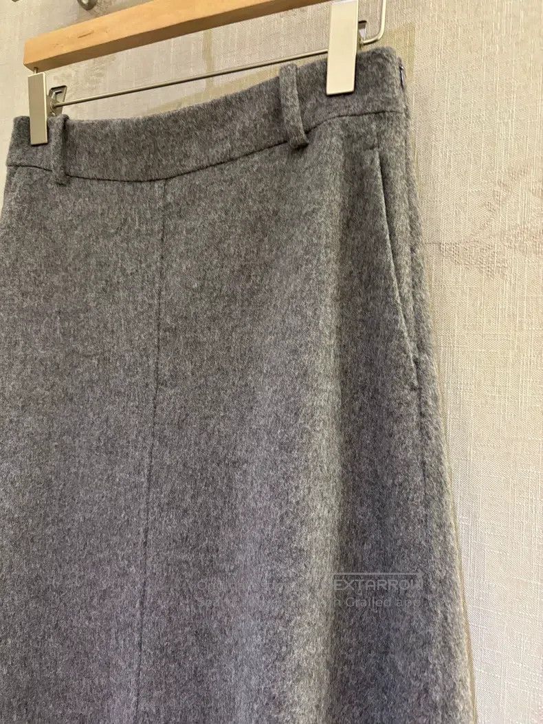 Brunello Cucinelli Brunello Cucinelli Autumn-Winter Wool Skirt Size 26" / US 2 / IT 38 - 3 Thumbnail