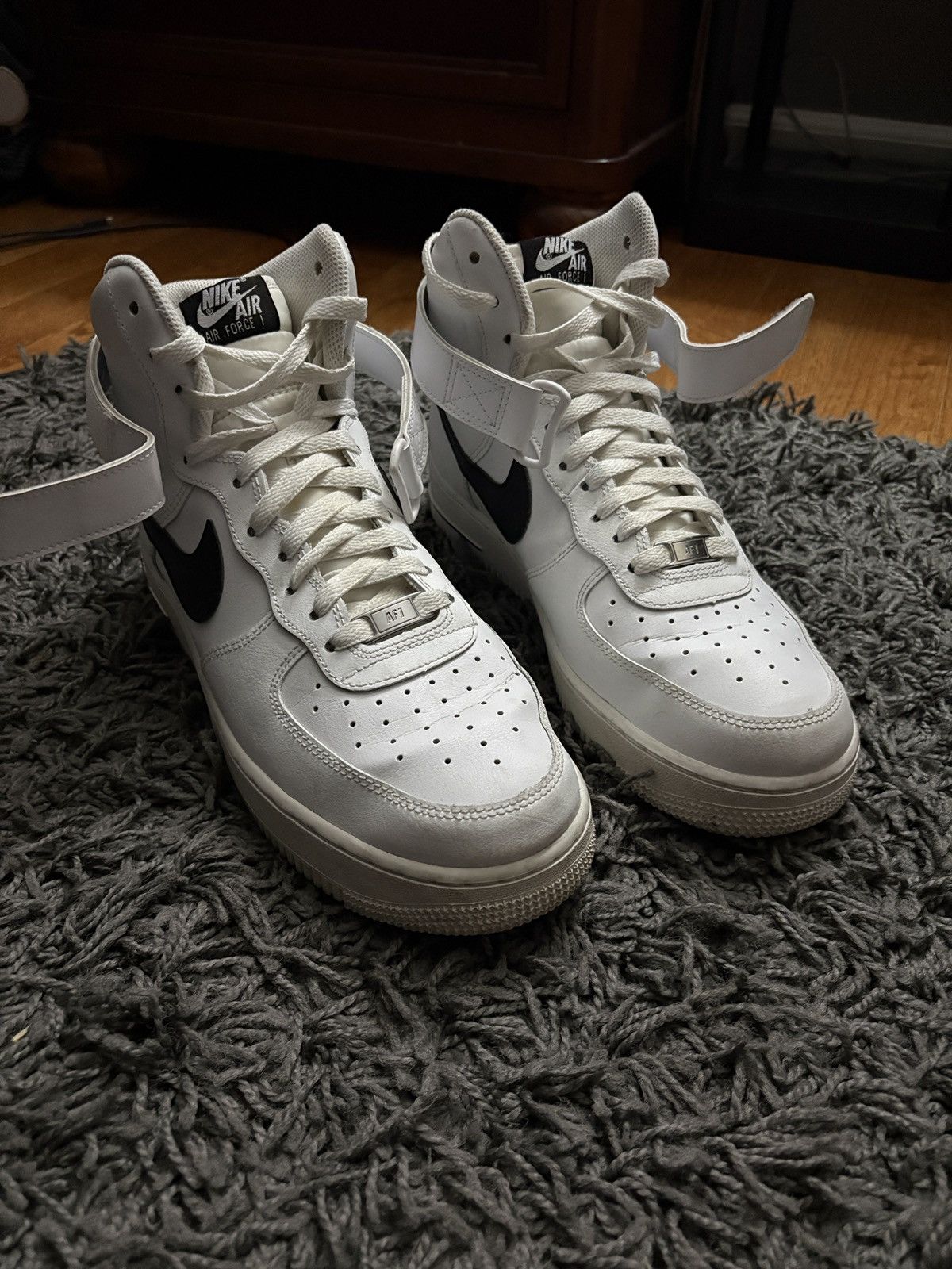 Nike Nike Air Force 1 High (White/Black) Size US 10 / EU 43 - 1 Thumbnail