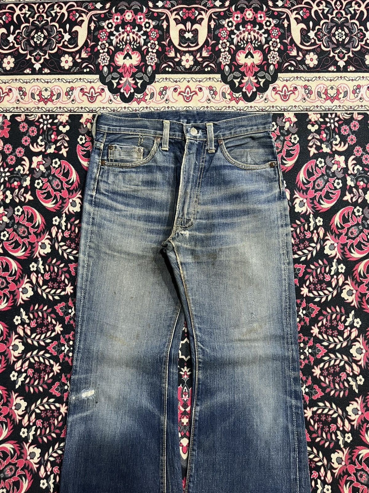 Vintage Vintage 70s Big Stone Bell Bottom Blue Washed Flare Jeans Size US 31 - 3 Thumbnail