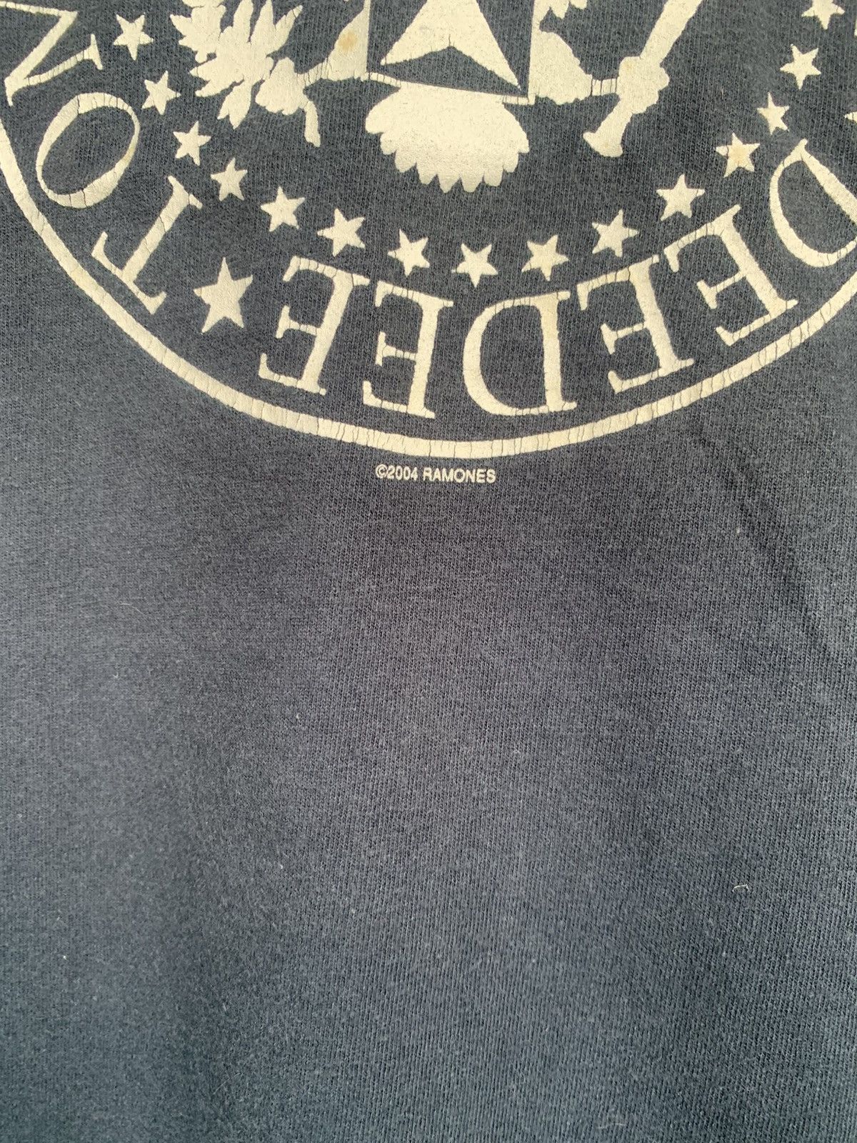 Band Tees Vintage 2004 Ramones Rock Band / Punk Rock T shirt Size US M / EU 48-50 / 2 - 3 Thumbnail