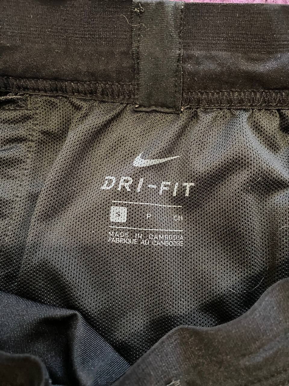 Nike Vintage DRI-FIT NIKE logo black shorts Y2K sportwear Size US 30 / EU 46 - 2 Thumbnail
