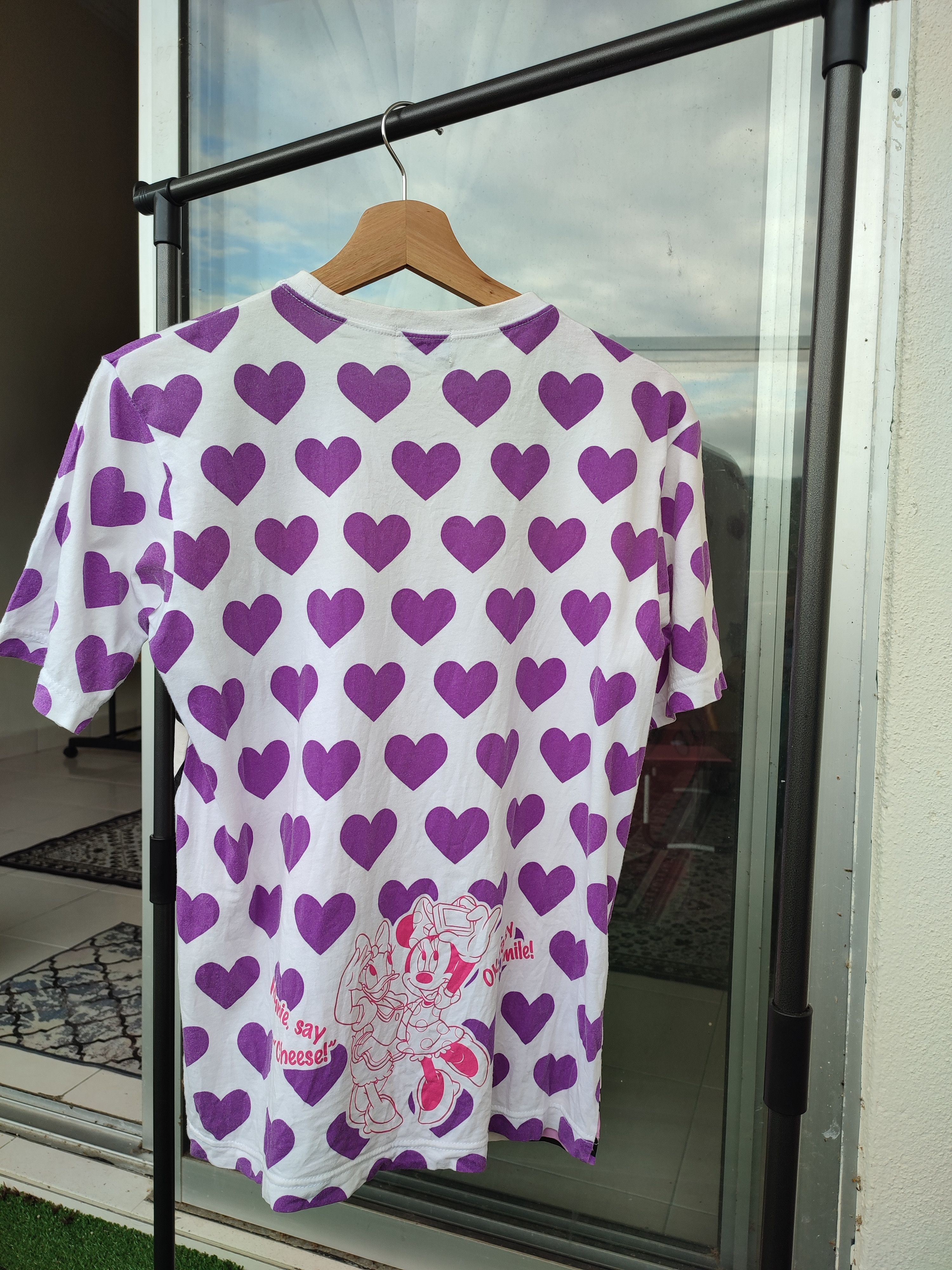 Disney Daisy and Minnie Big Print Tee Size US S / EU 44-46 / 1 - 10 Thumbnail