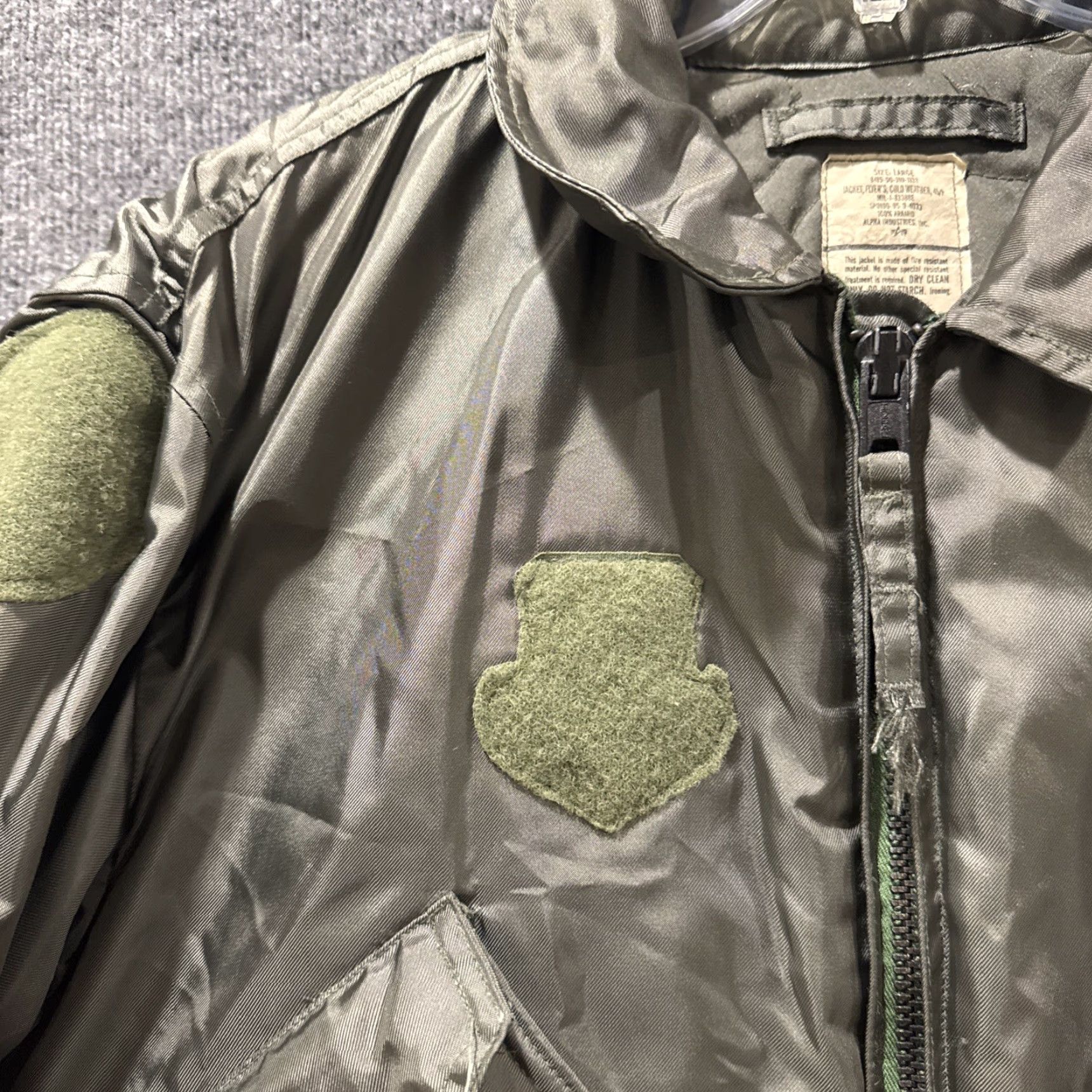 Vintage VINTAGE Alpha Industries Jacket L Men Green Military Jacket 45/P 8415-00-310-1133 Mens Large Size US L / EU 52-54 / 3 - 4 Thumbnail