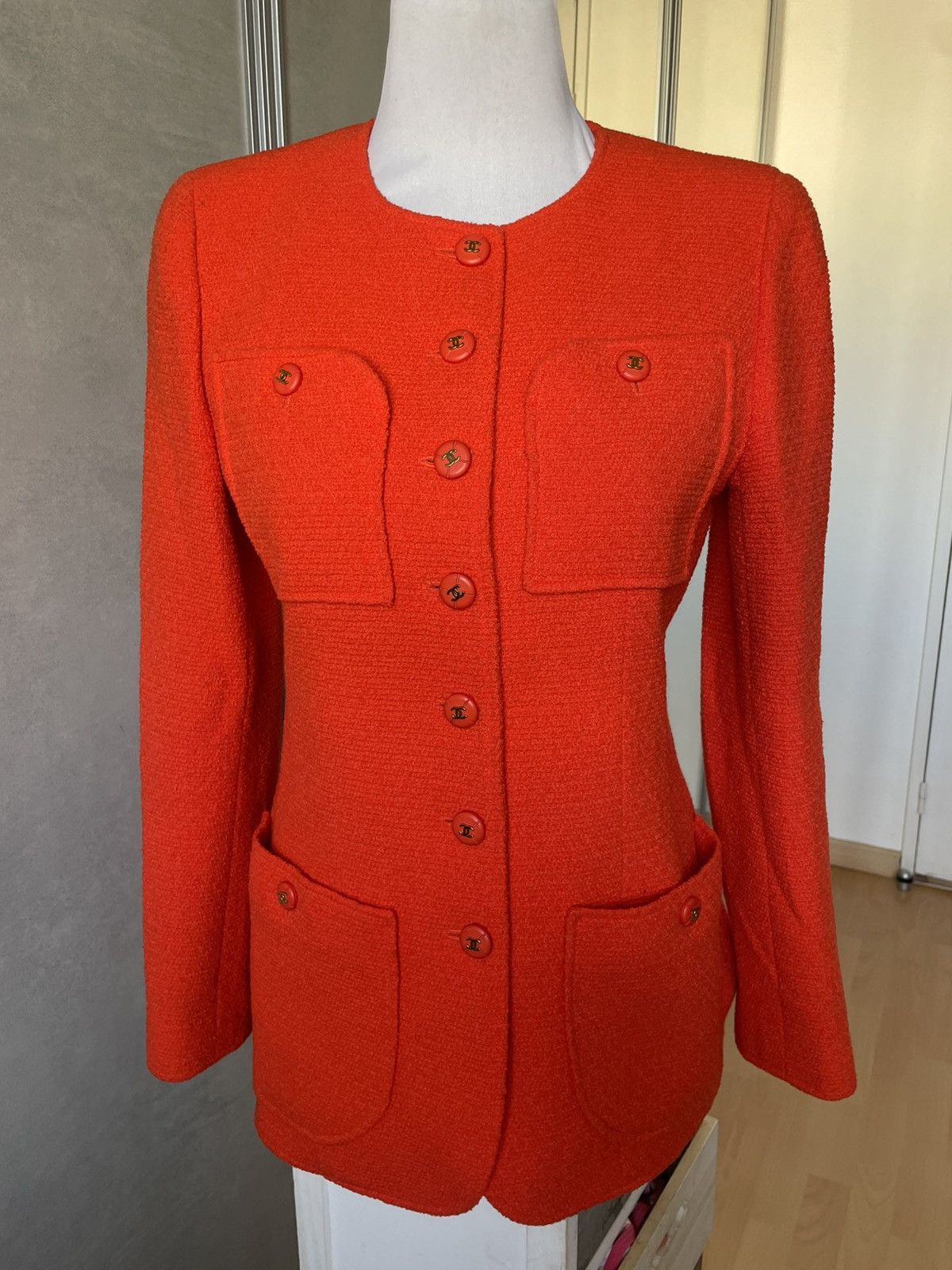 Chanel CHANEL. Tweed jacket. Spring 1995 vintage Size M / US 6-8 / IT 42-44 - 1 Thumbnail