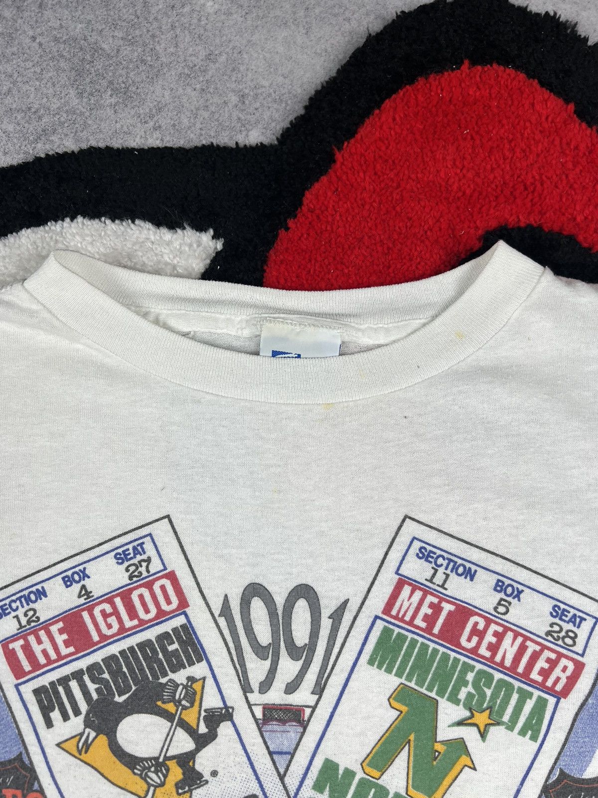 NHL Vintage Penguins 1991 Northstars Stanley Cup Final USA Tee Size US XL / EU 56 / 4 - 10 Thumbnail