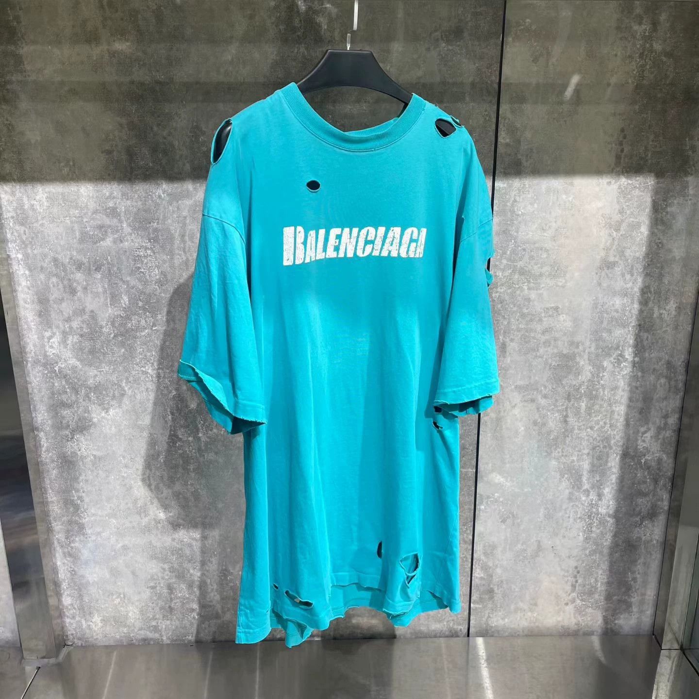 Balenciaga Balenciaga Green Logo Short Sleeve T-shirt - dmc Size US XS / EU 42 / 0 - 1 Thumbnail