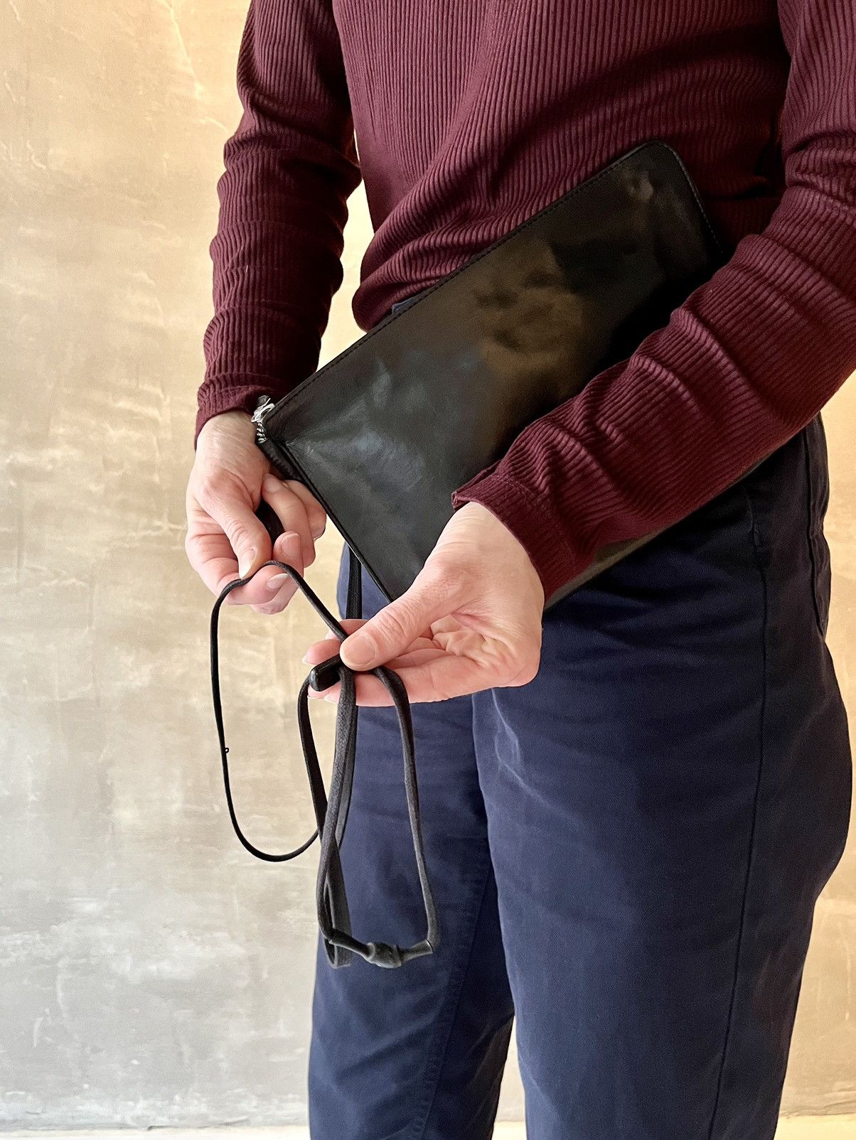 Boris Bidjan Saberi BBS • Zip-Around Wallet Bag • Black Smooth Leather Size ONE SIZE - 9 Thumbnail
