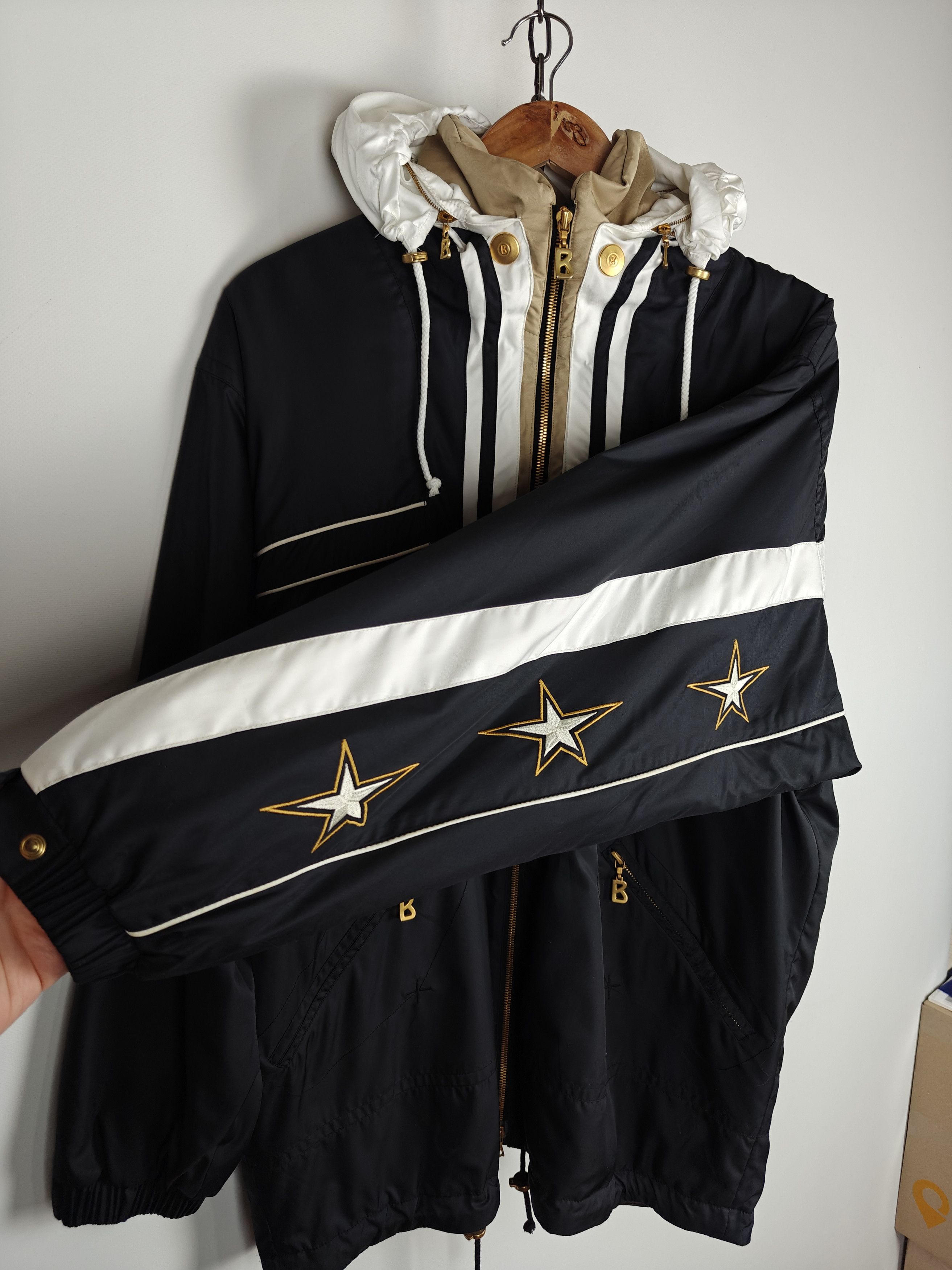 Bogner Bogner VTG Jacket Stars Hooded size M-L Size US L / EU 52-54 / 3 - 8 Thumbnail