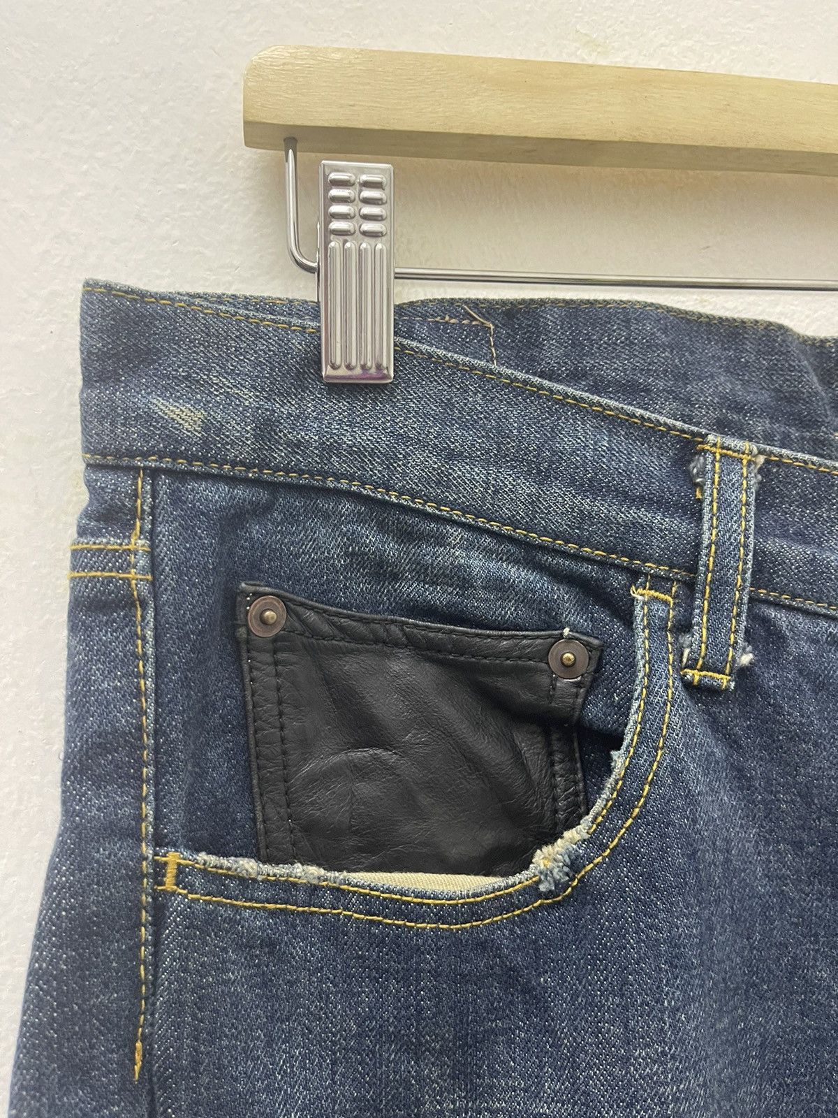 Sasquatchfabrix Rare Vintage SASQUATCHfabrix Leather Crop Trim Made In Japan Size US 33 - 6 Thumbnail