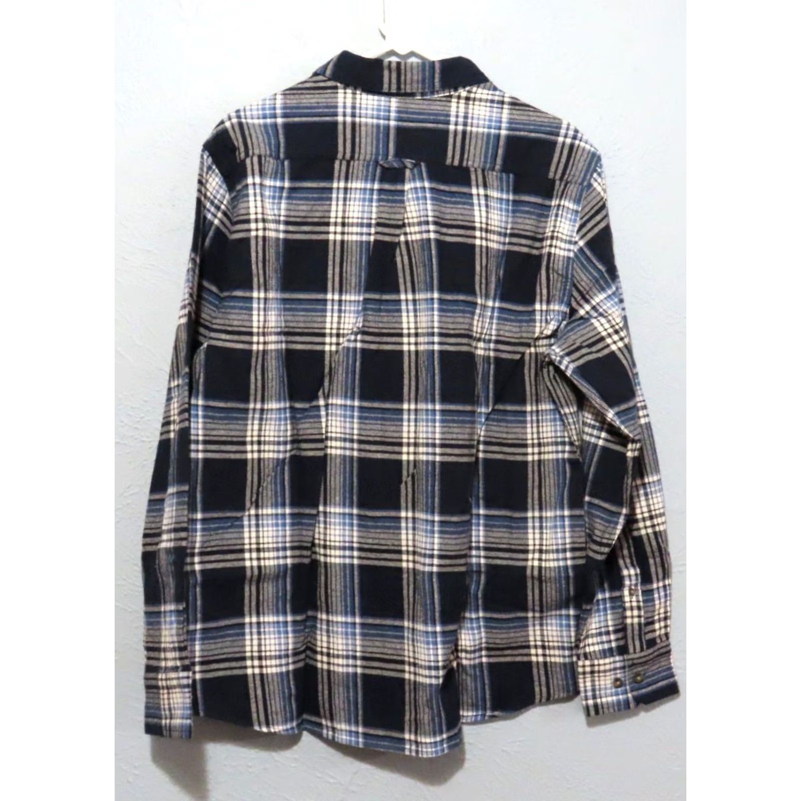Eddie Bauer VINTAGE? No. Eddie Bauer Men's L Blue Plaid Flannel Shirt Long Sleeve Work Casual NWT Size US L / EU 52-54 / 3 - 7 Thumbnail