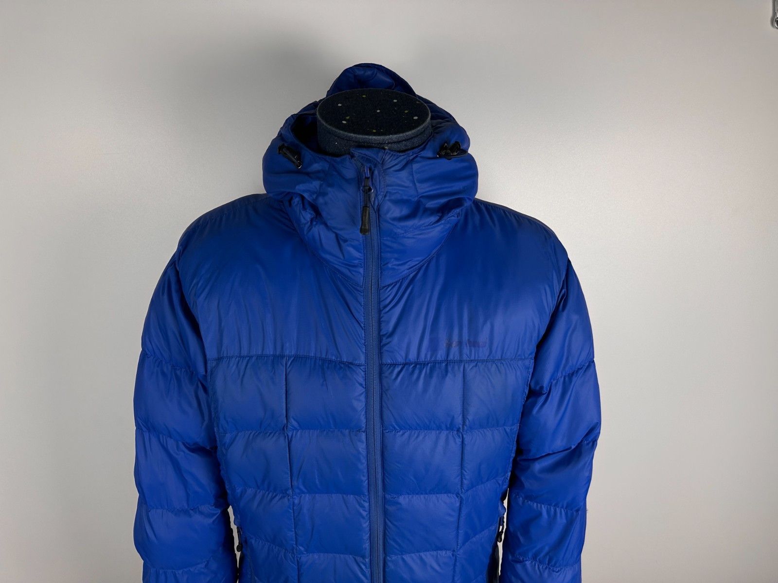 Berghaus Men’s Blue Berghaus Hydrodown Puffer Down Jacket Size M Zip Size US M / EU 48-50 / 2 - 3 Thumbnail