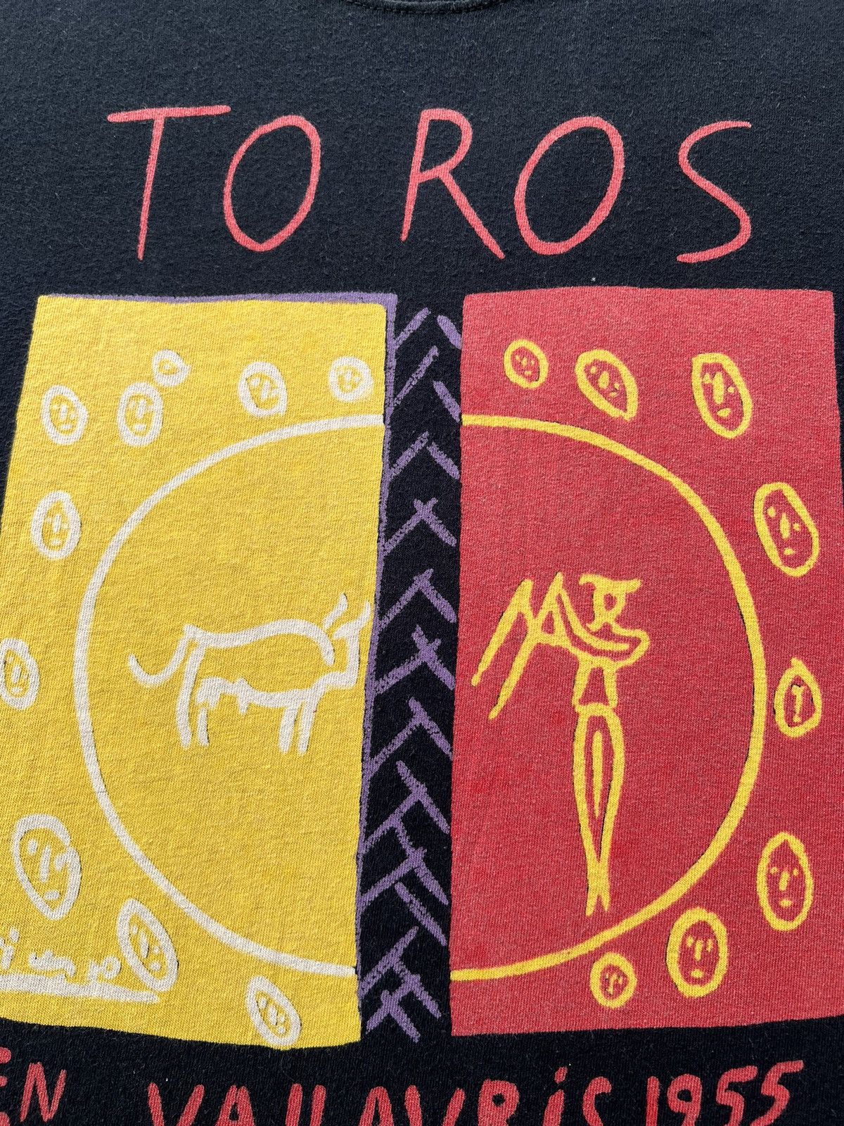 Arts & Science Vintage 2002 Pablo Picasso Toros En Vallauris Art T-shirt Size US M / EU 48-50 / 2 - 4 Thumbnail