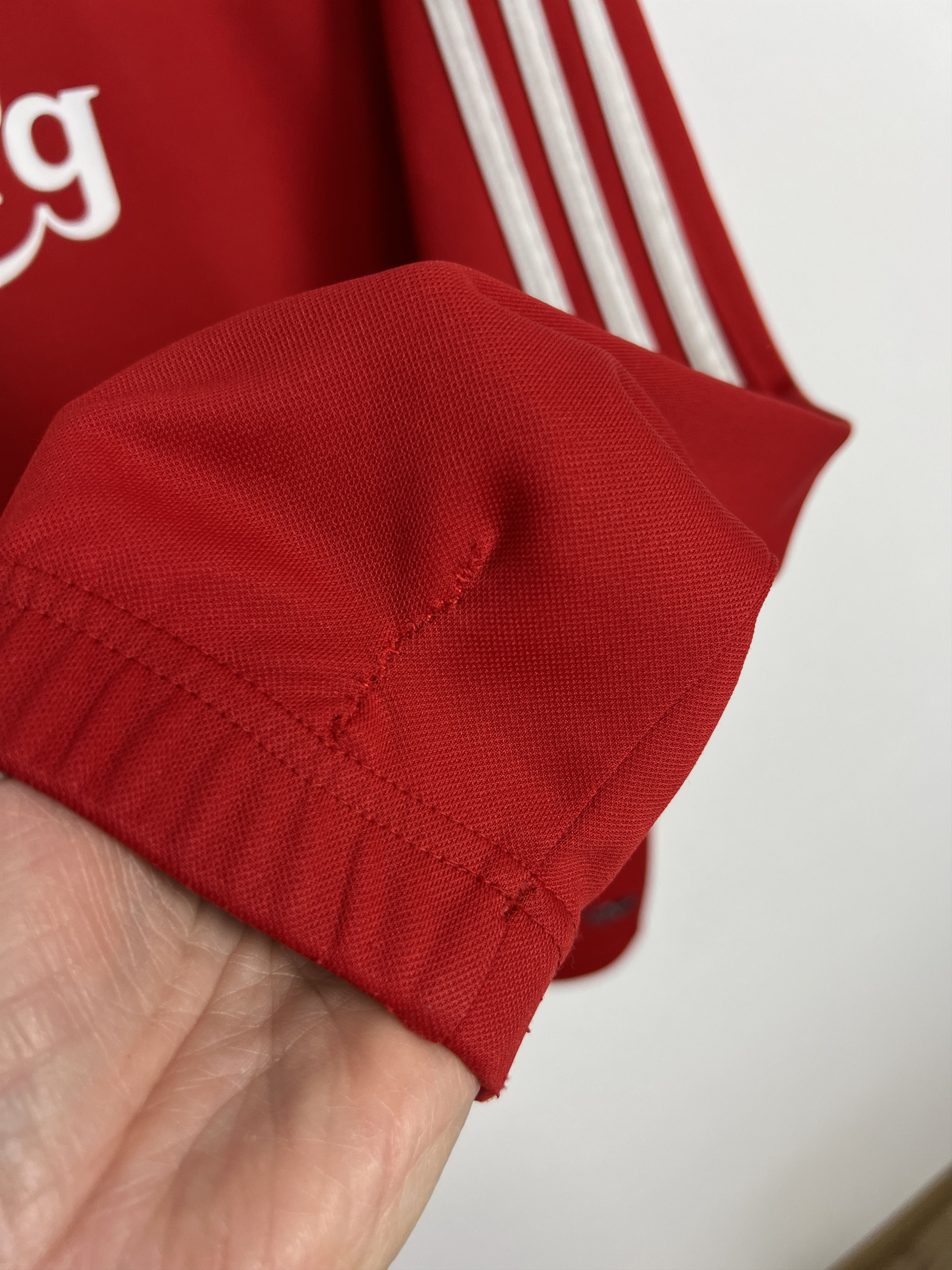 Adidas Vintage Adidas Liverpool Football Sweatshirt Soccer Jacket Size US L / EU 52-54 / 3 - 8 Thumbnail