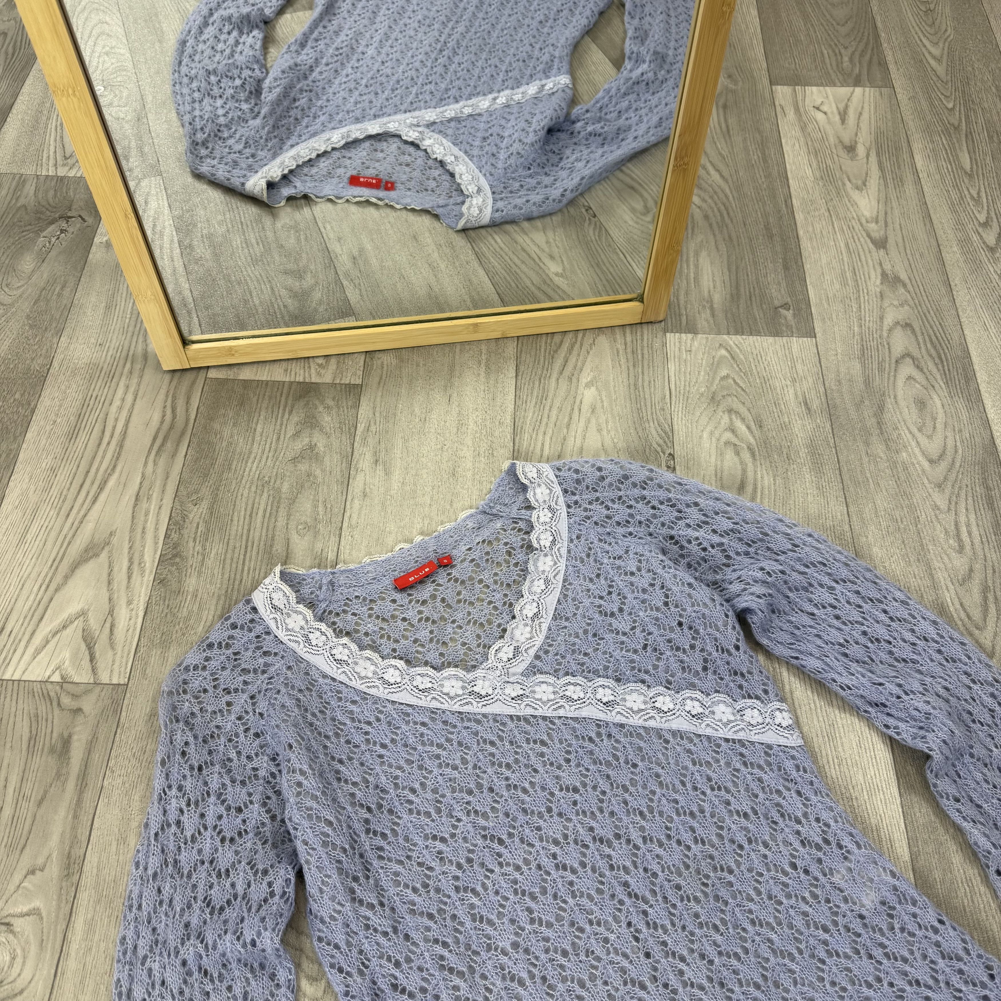 Vintage Vintage Mesh Net Lacework Blue Knit Blouse V-Neck Sweater Size S / US 4 / IT 40 - 5 Thumbnail