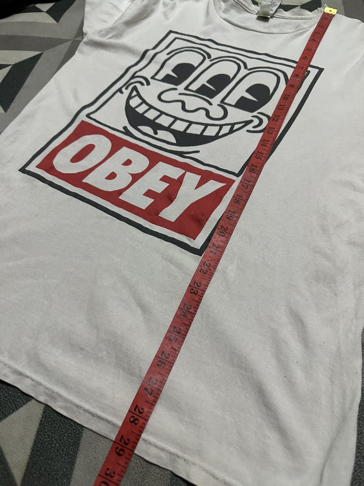 Obey Obey x keith haring overprinted tshirt Size US M / EU 48-50 / 2 - 11 Thumbnail