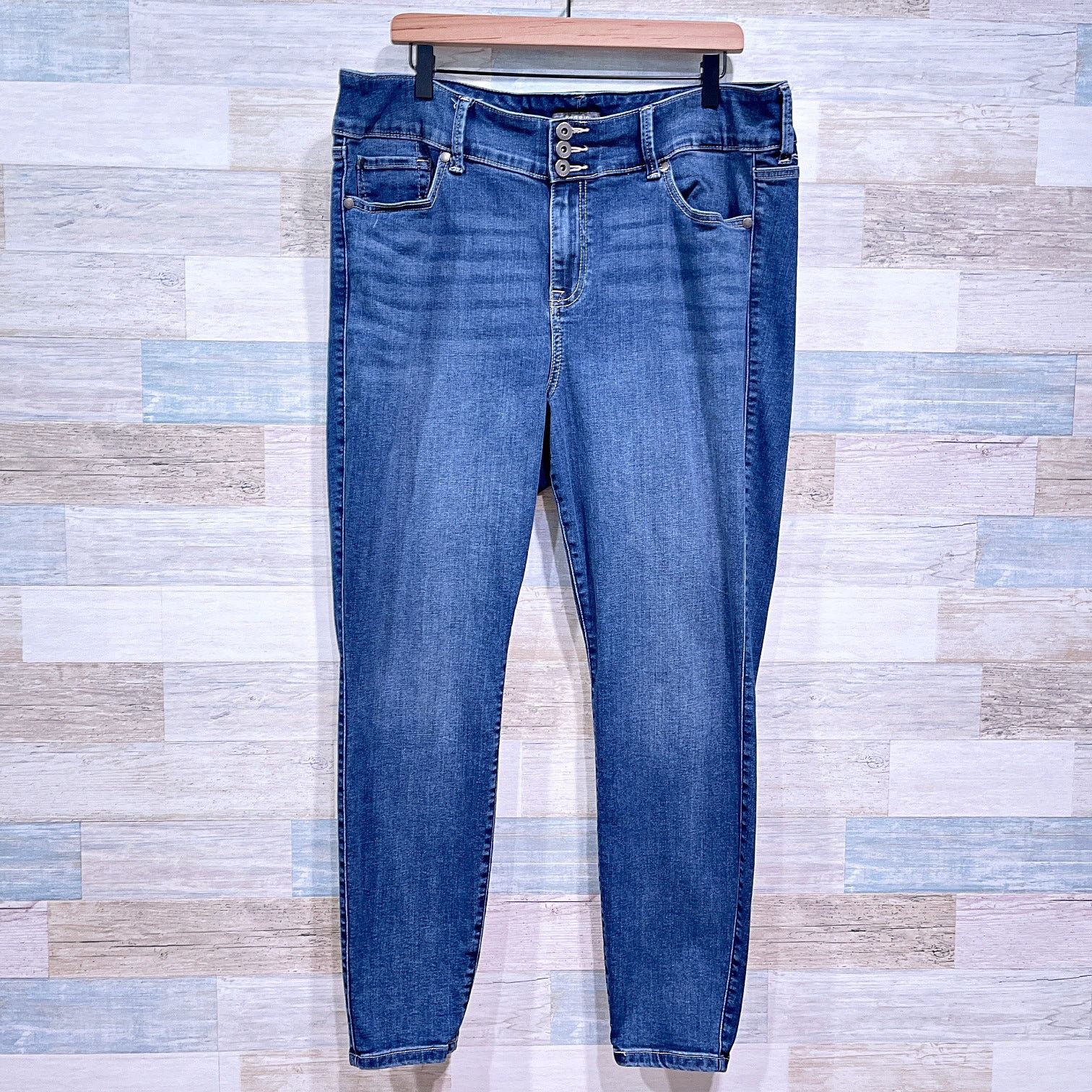 Other Torrid Jegging Skinny Super Soft High-Rise Jeans Blue 20 Size 42" / US 20 - 1 Thumbnail