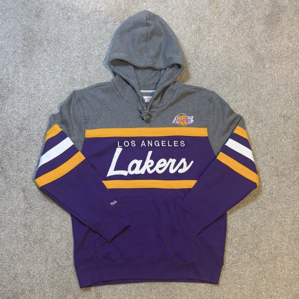 Mitchell & Ness Mitchell & Ness Los Angeles Lakers Hoodie XL Size US XL / EU 56 / 4 - 2 Thumbnail
