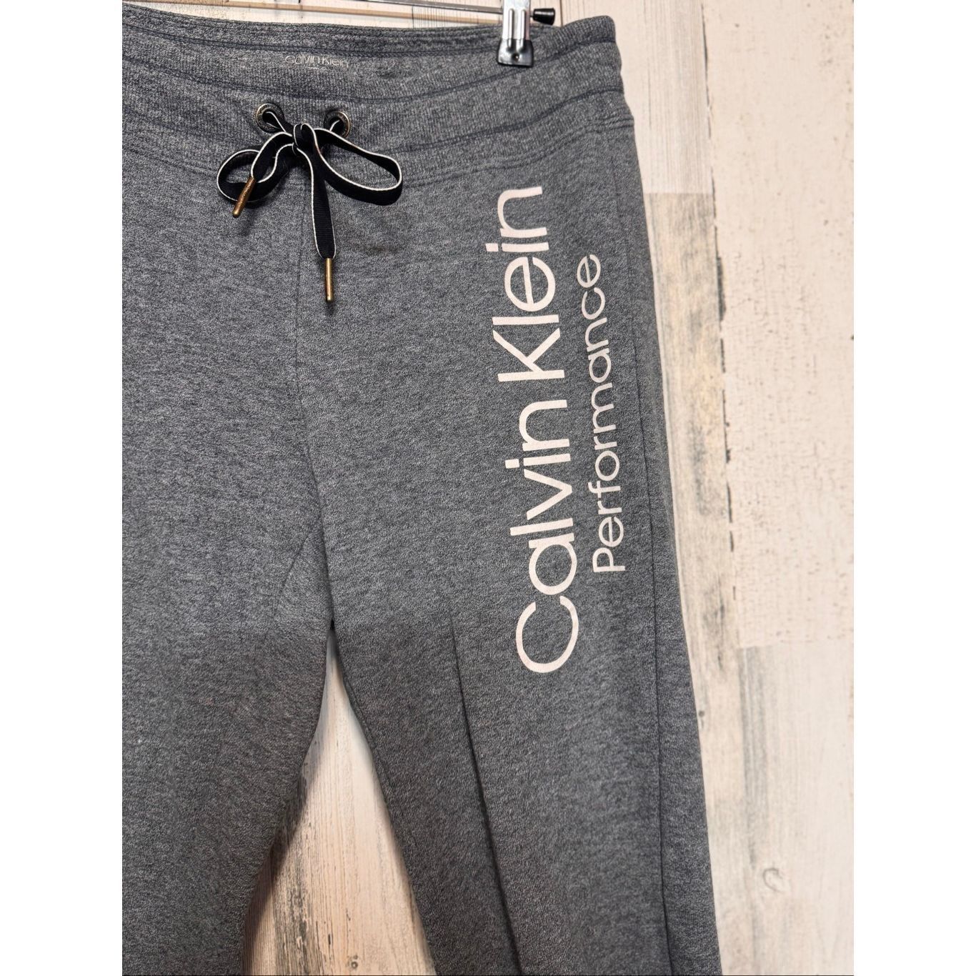 Calvin Klein Calvin Klein Performance Jogger Sweatpants Gray Small Size 27" / US 4 / IT 40 - 6 Thumbnail