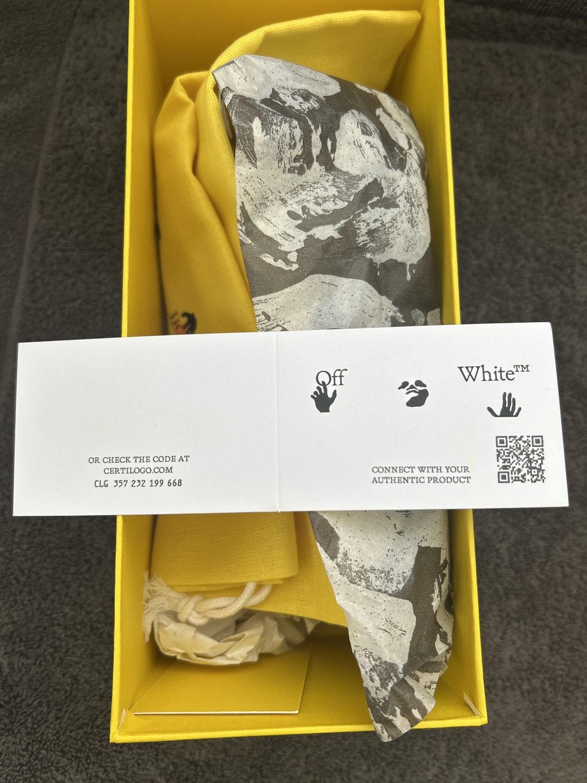Off-White Kids Off-White Pool Slide Fuchsia Yellow 8T Size US 4 / IT 34 - 7 Thumbnail