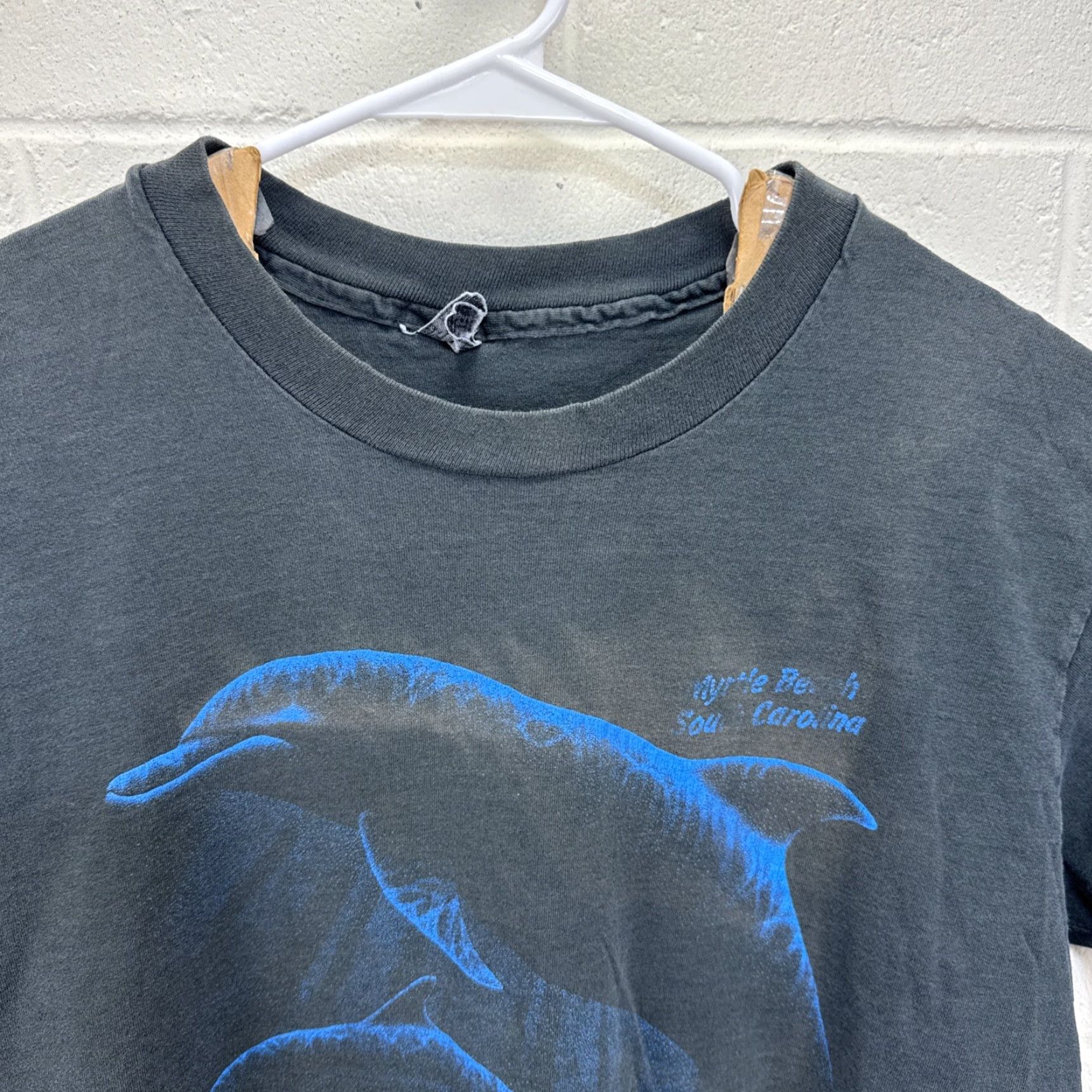 Vintage VINTAGE Myrtle Beach USA 90s Dolphin T-Shirt Large Black Cotton Crew Neck Short Sleeve Men Shirt Size US L / EU 52-54 / 3 - 7 Thumbnail