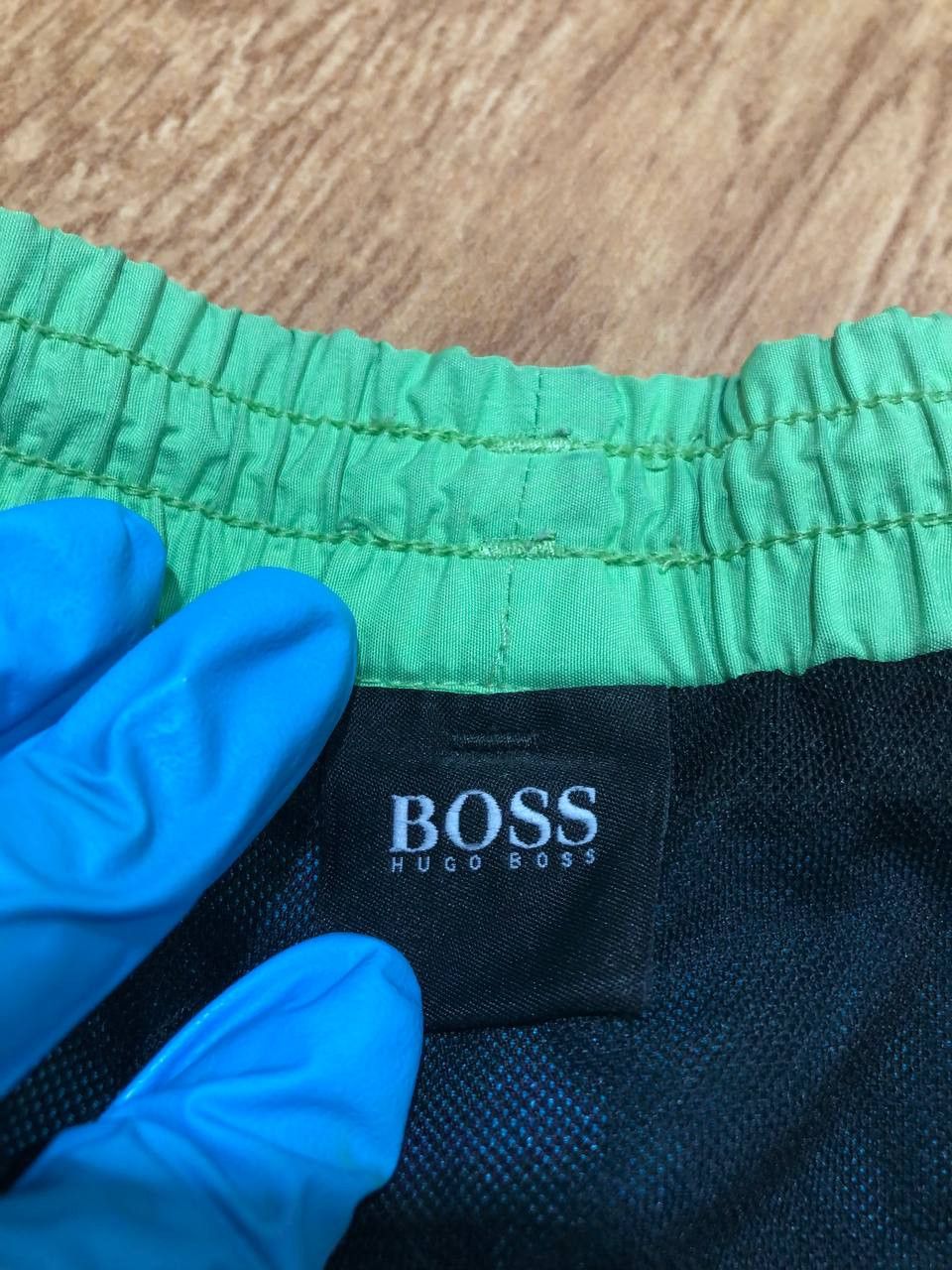 Hugo Boss Vintage Hugo Boss Y2K Logo Streetwear Shorts Size S Size US 30 / EU 46 - 2 Thumbnail