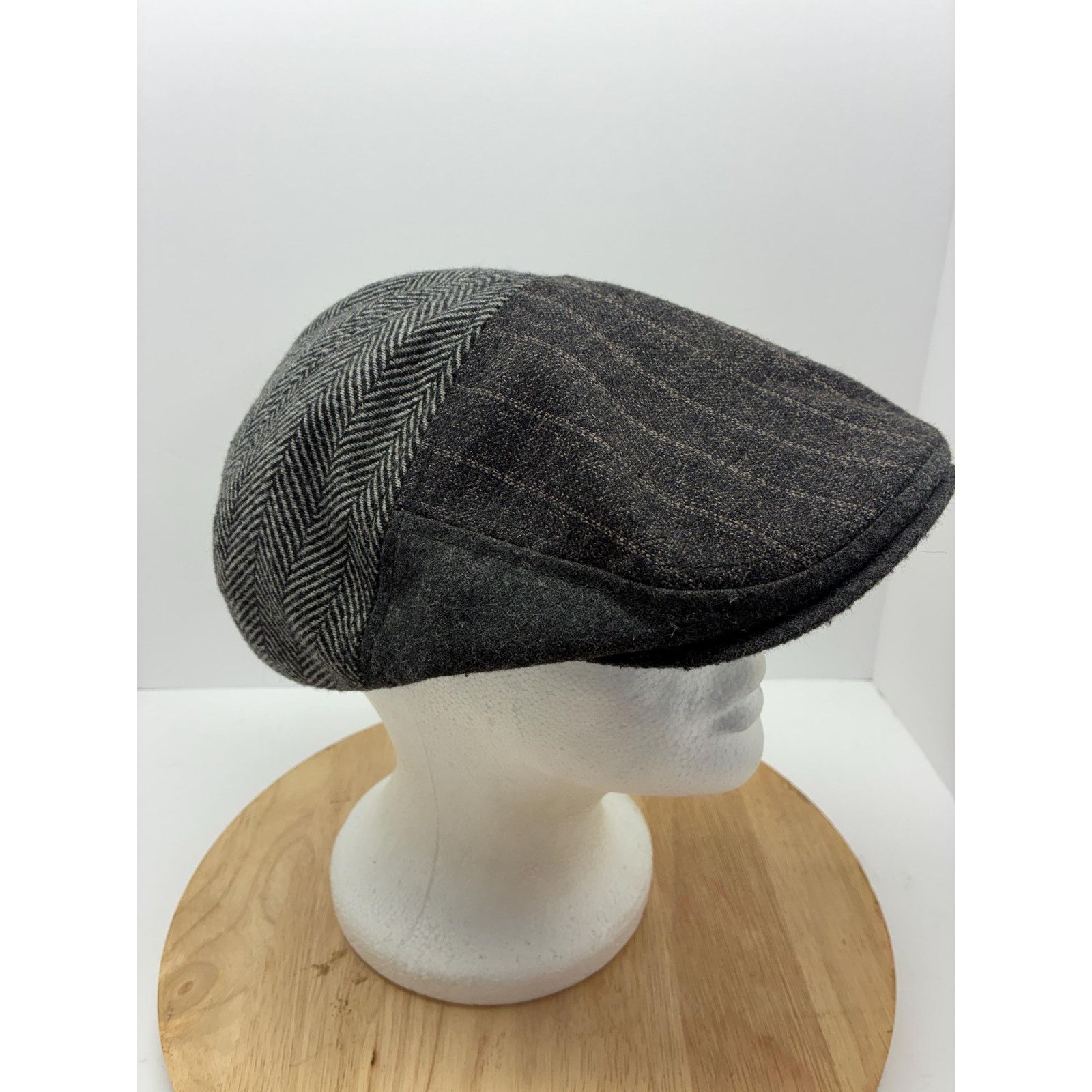 Dockers Dockers Wool Blend Ivy Cap with Ear Flaps, Men’s L/XL Size ONE SIZE - 8 Thumbnail