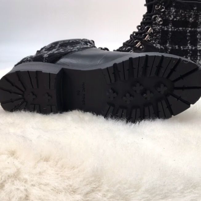 Marc Fisher MARC FISHER Lanzia 3 Leather Bootie Plaid Wool Lace Up Black 6 M BLK New 45 Size US 6 / IT 36 - 6 Thumbnail