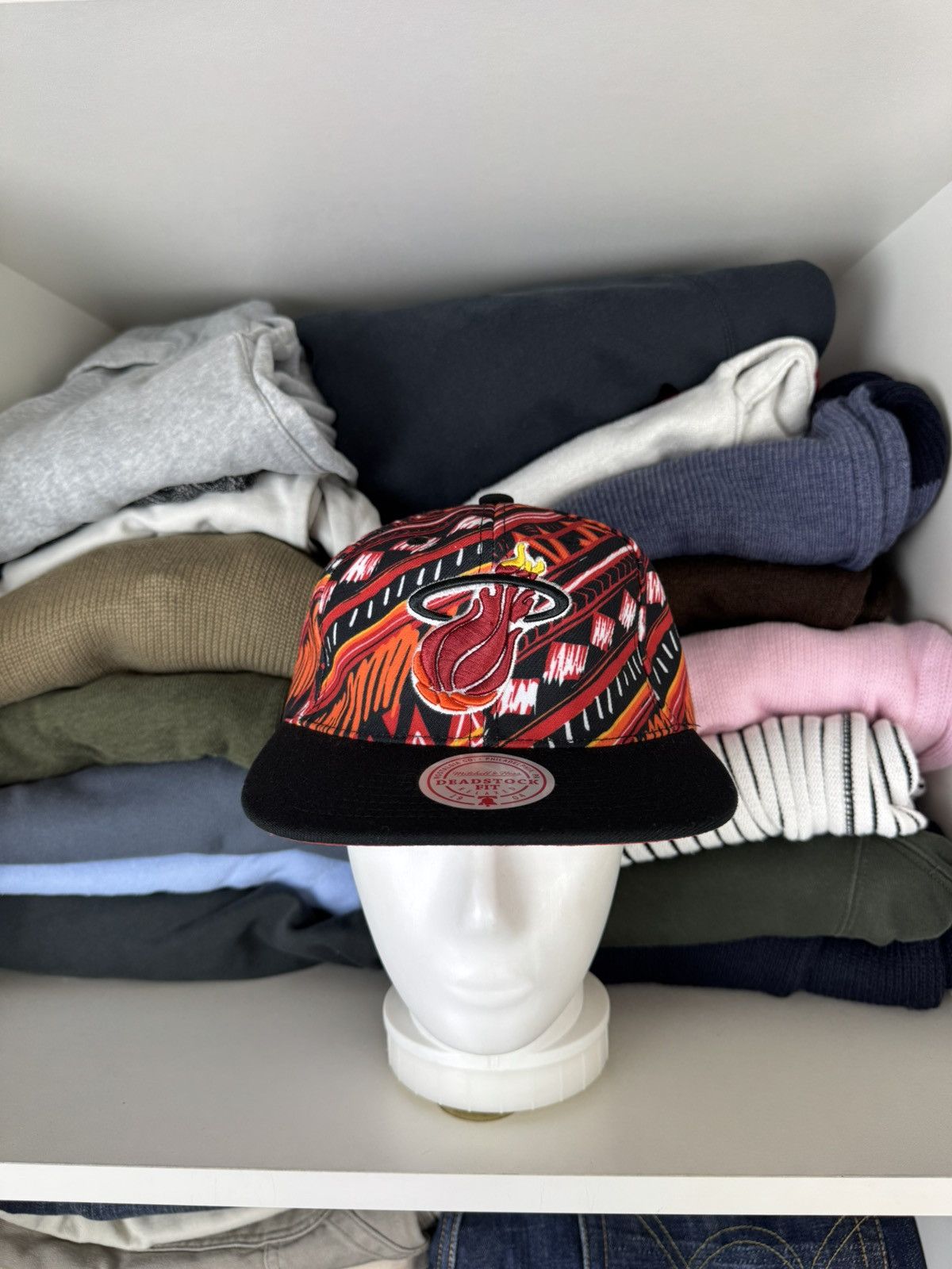 Mitchell & Ness Mitchell & Ness Miami Heat Conference Patch Snapback Hat Size ONE SIZE - 1 Thumbnail