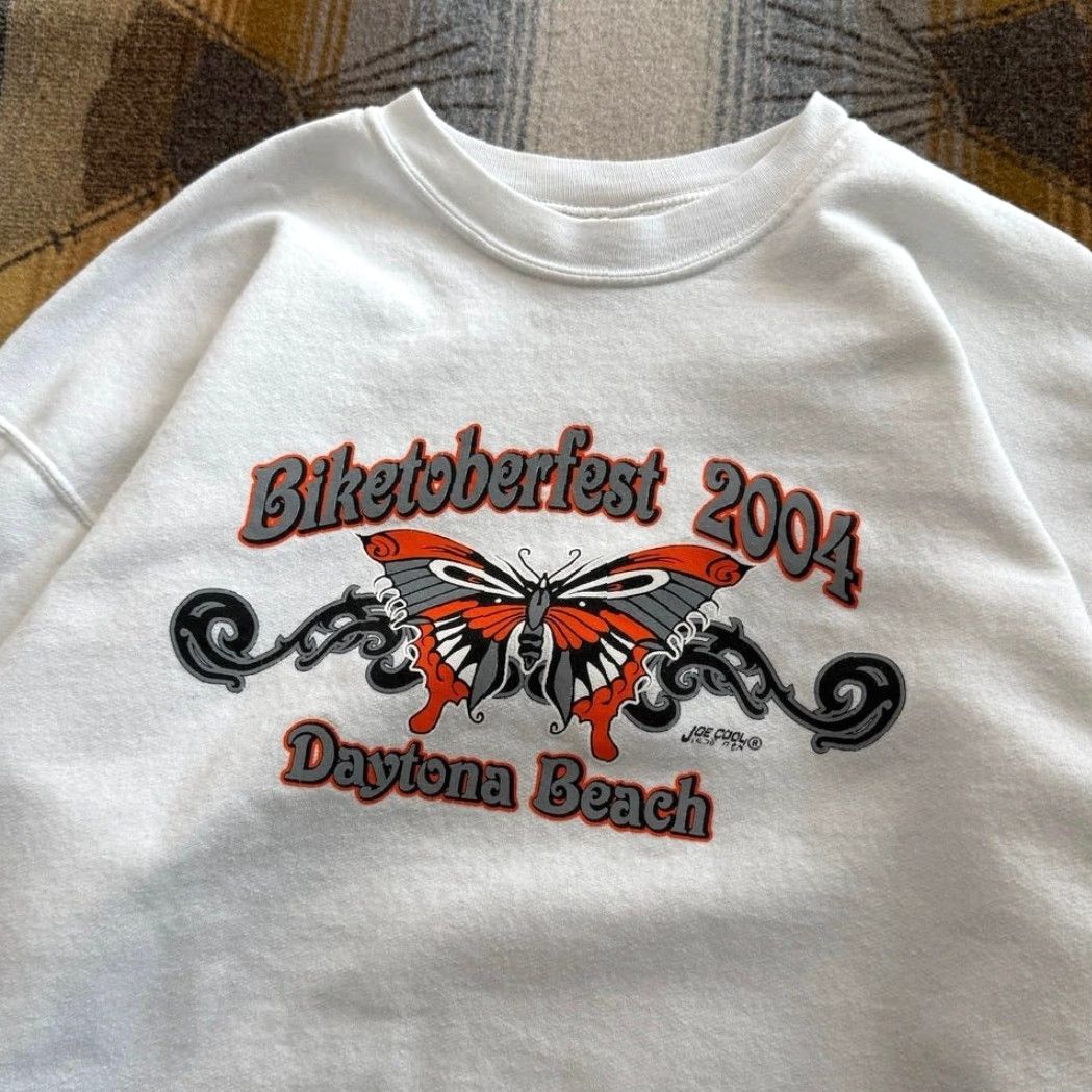 Hanes VINTAGE Biketober Fest Daytona Beach Butterfly Crewneck Sweatshirt Women L White 90s Y2K Biker Grunge Skate Long Sleeve Pullover Sweatshirt Size L Size L / US 10 / IT 46 - 2 Thumbnail