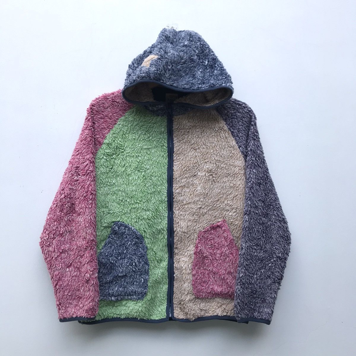 Japanese Brand × Vintage Vintage rare Rough fur fleece jacket world printing factory Size US M / EU 48-50 / 2 - 1 Thumbnail