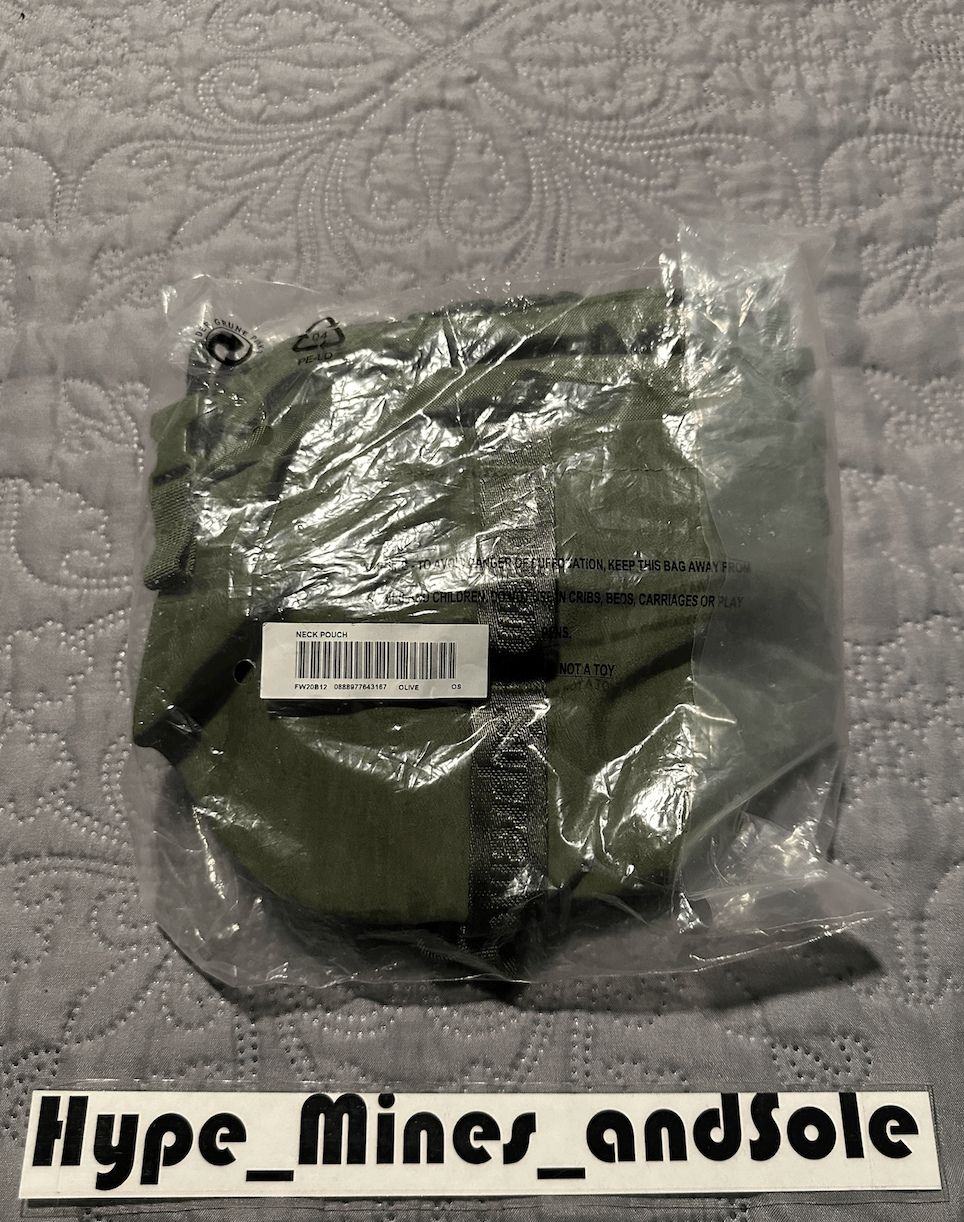 Supreme NWT Supreme Neck Pouch - Olive Size ONE SIZE - 5 Thumbnail