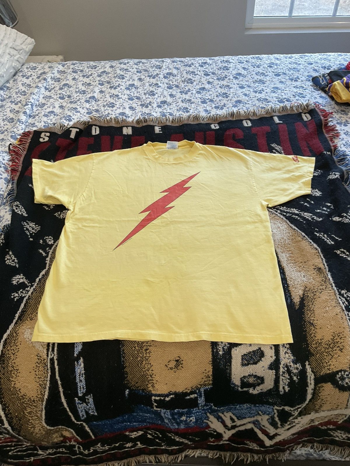 DC Comics Vintage dc comics flash shirt xl Size US XL / EU 56 / 4 - 1 Thumbnail