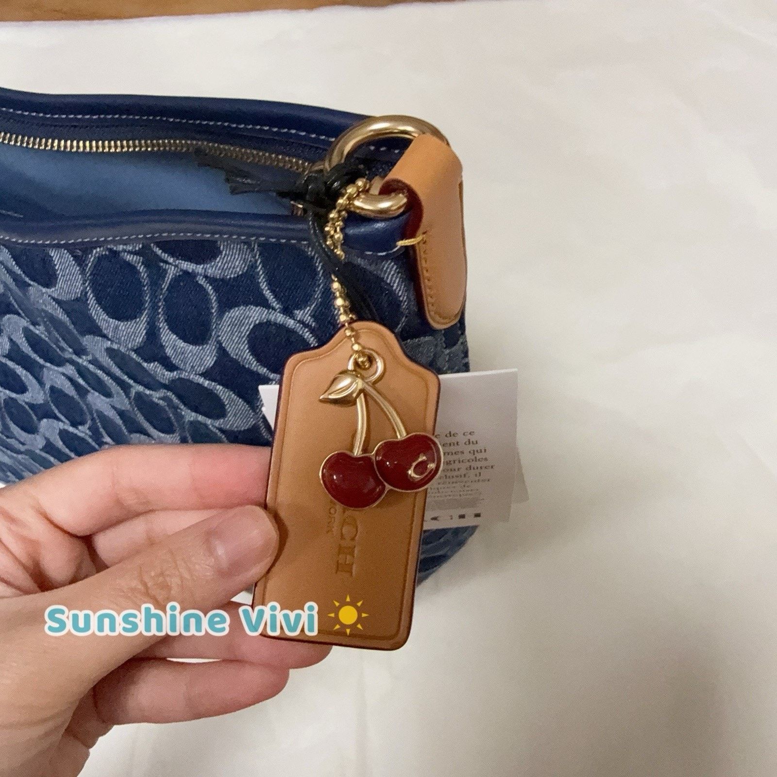 Coach NWT Coach Large Laurel Shoulder Bag Signature Denim CY697 Size ONE SIZE - 6 Thumbnail